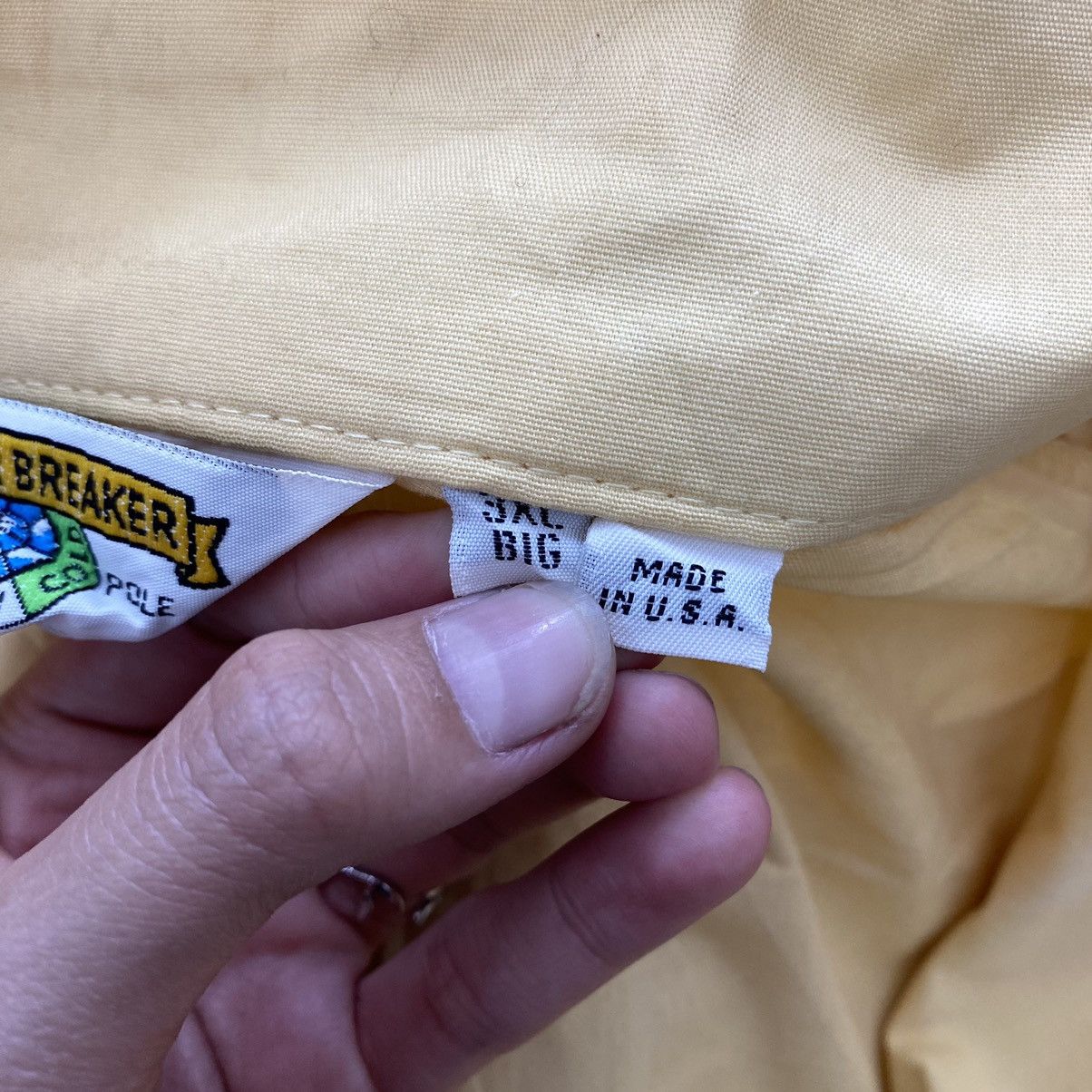 Vintage Vintage WEATHER BREAKER USA Brand Linen Yellow Bomber Jacket Size US XXL / EU 58 / 5 - 4 Thumbnail