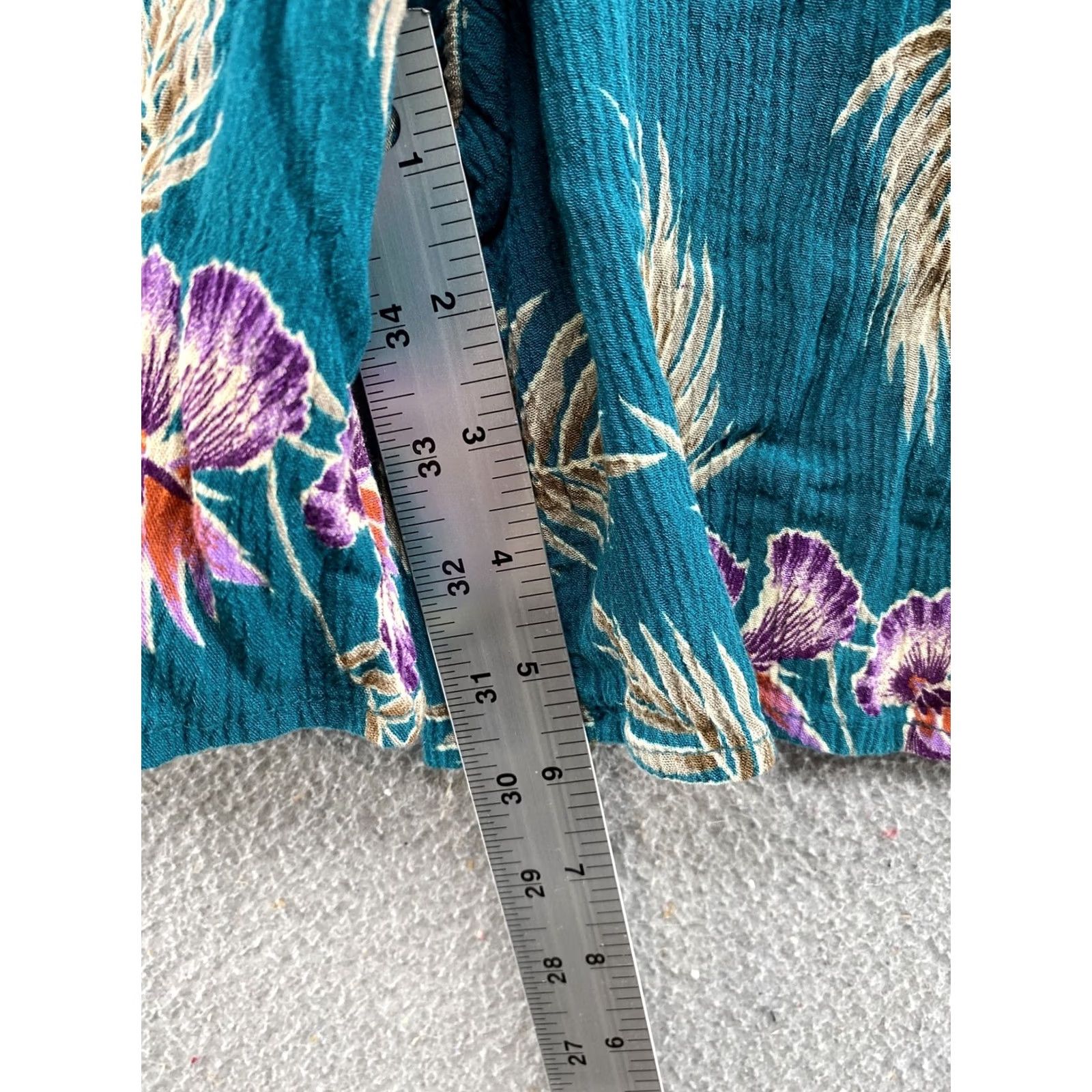 Vintage VINTAGE California Krush Elastic Waist Shorts Womens M Hawaiian Print Beige USA Size 32" / US 10 / IT 46 - 5 Thumbnail