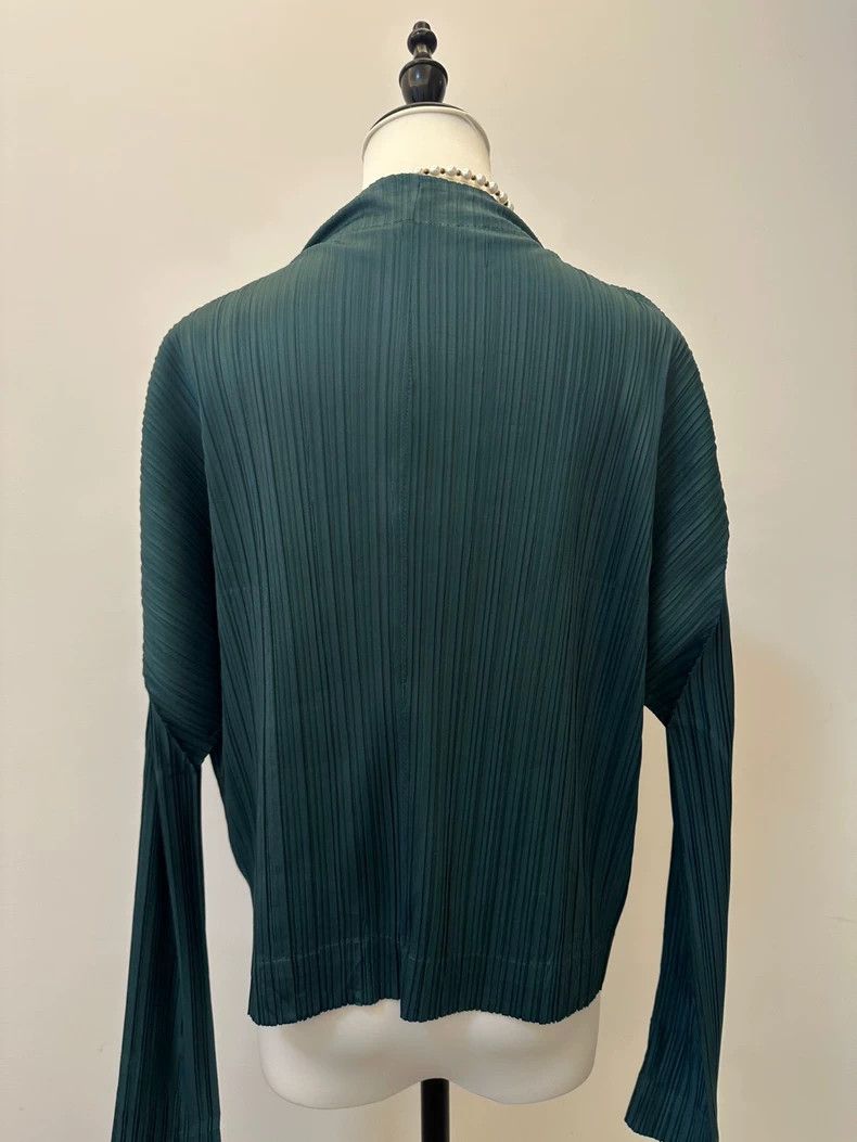 Issey Miyake Issey Miyake size:2 Green pleated coat Size M / US 6-8 / IT 42-44 - 6 Thumbnail