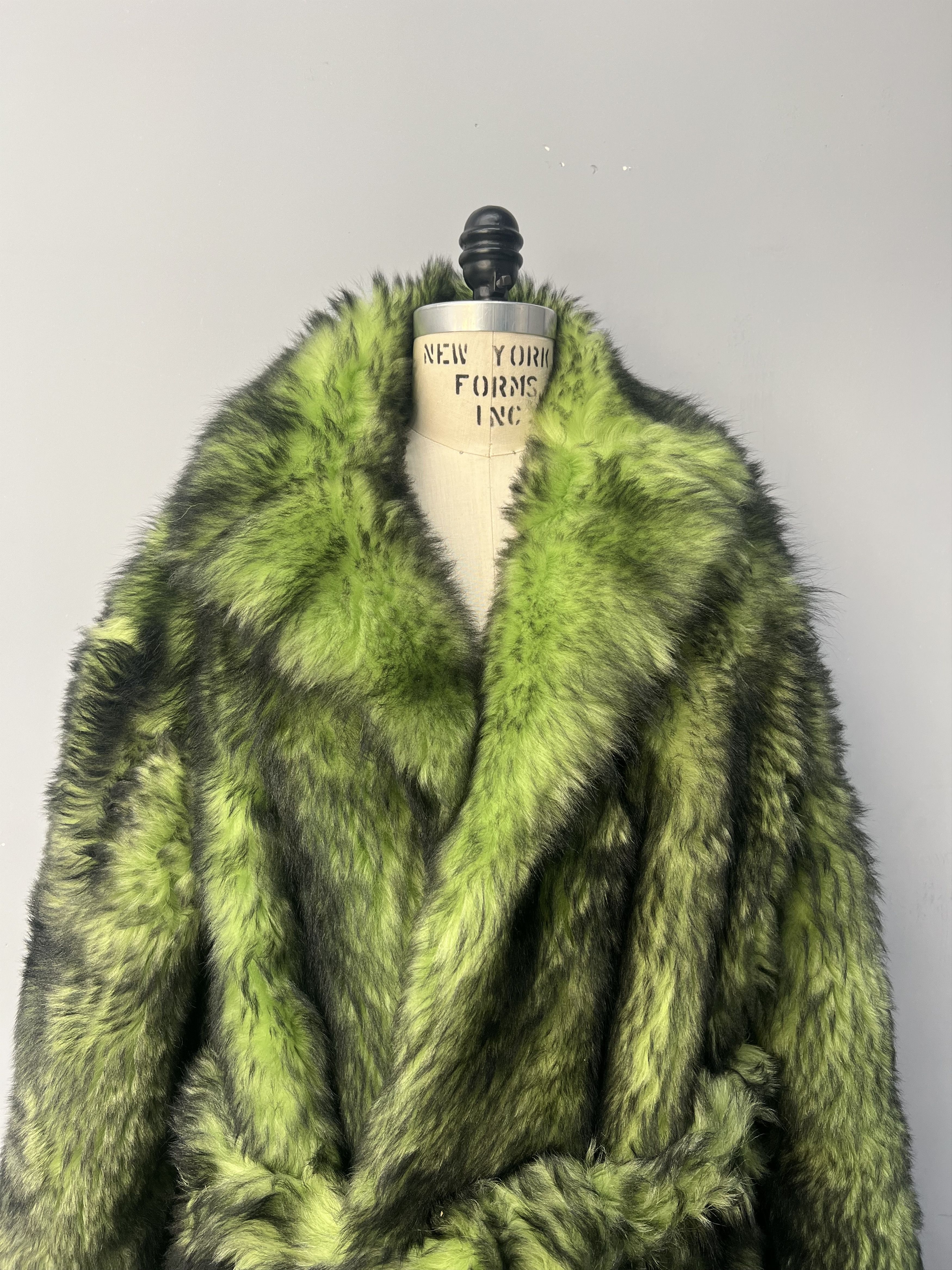 Vetements Vetements Fuax Fur Coat Size M Size M / US 6-8 / IT 42-44 - 2 Thumbnail