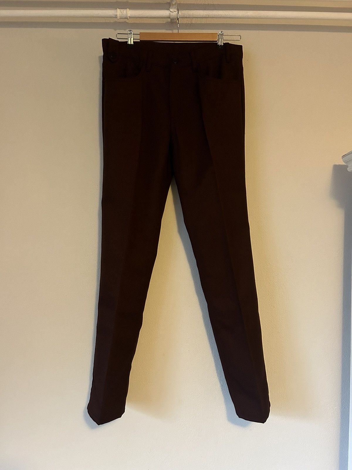 Prada Prada Logo Slim-Fit Trousers in Burgundy Size US 34 / EU 50 - 1 Thumbnail