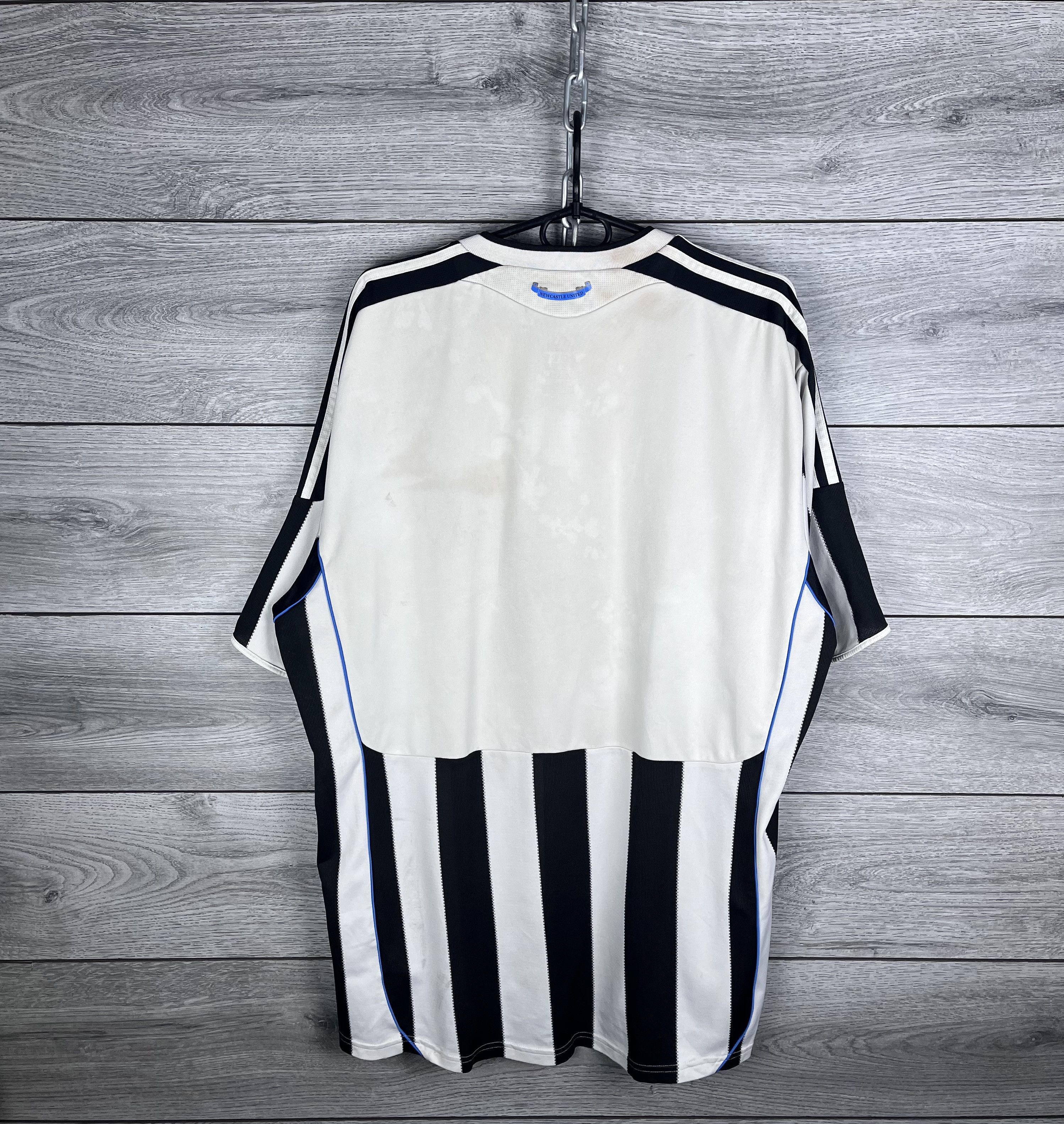 Adidas Vintage men's football jersey Adidas FC Newcastle United 06s Size US XXL / EU 58 / 5 - 10 Thumbnail