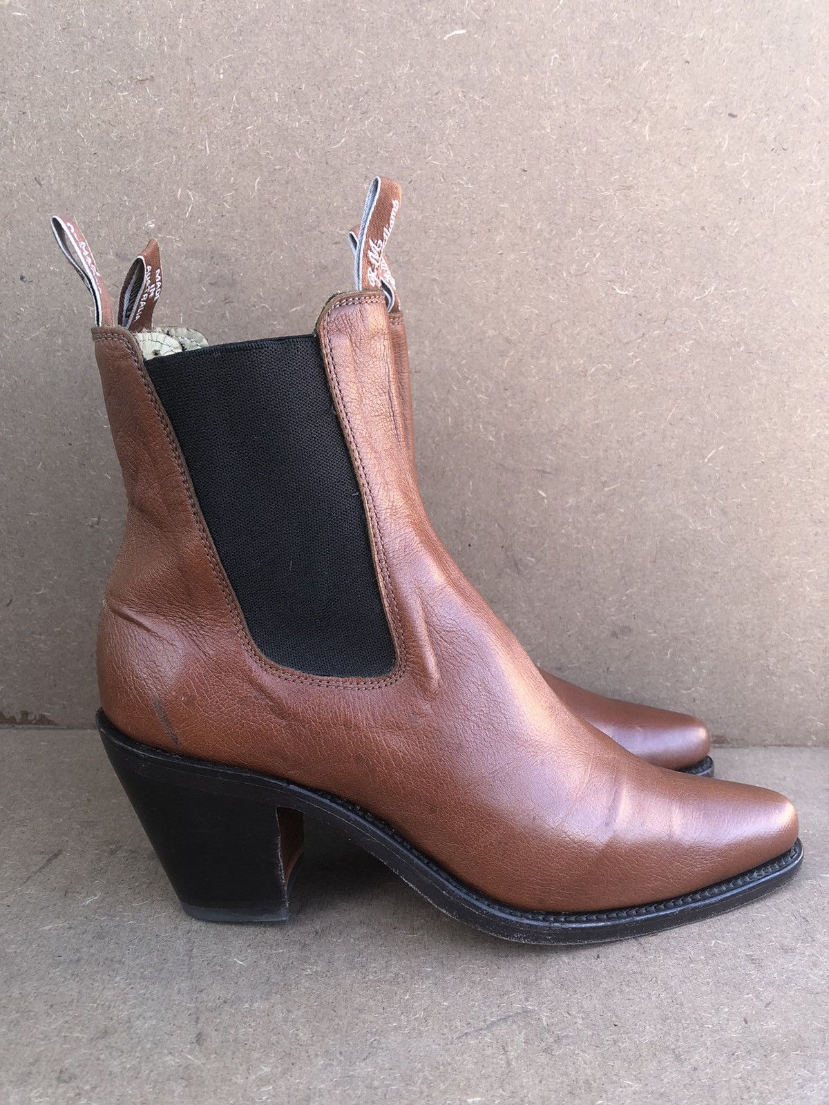 R.M. Williams R.M William’s Brown Leather Women’s Chelsea Boot Size 7 Size US 9.5 / IT 39.5 - 4 Thumbnail