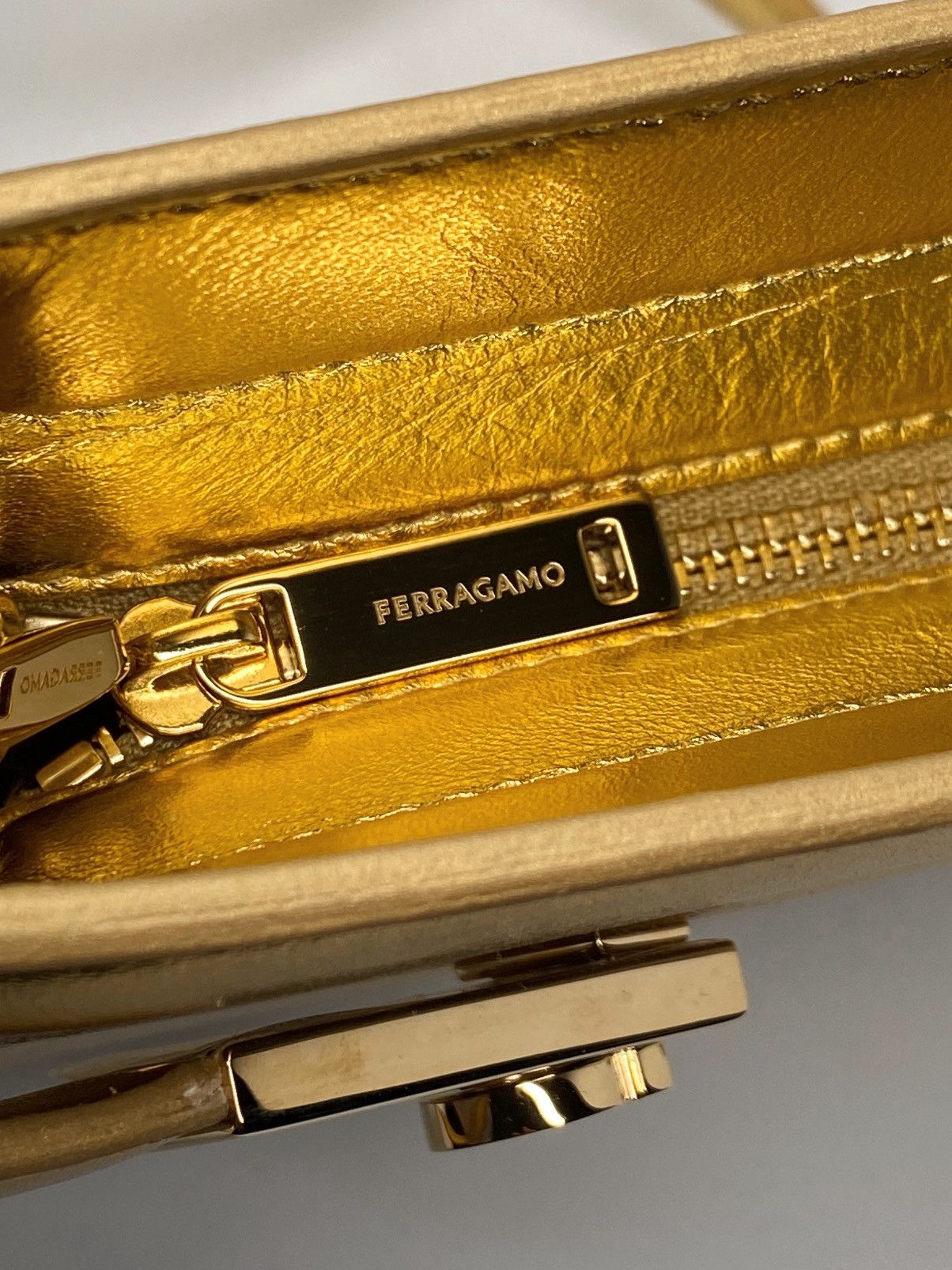 Salvatore Ferragamo Ferragamo Hug Metallic Leather Crossbody Bag Size ONE SIZE - 16 Thumbnail