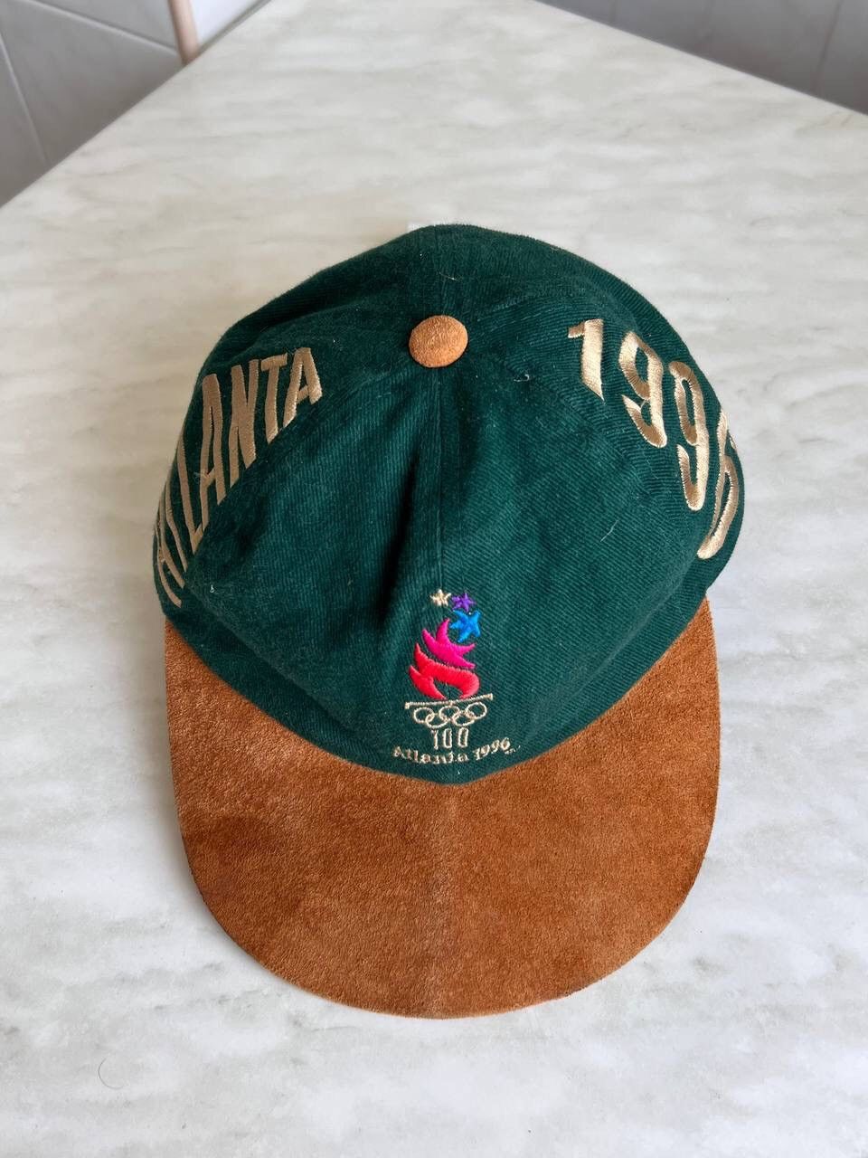 Vintage Atlanta 1996 vintage usa dad cap hat y2k band art usa green Size ONE SIZE - 1 Thumbnail