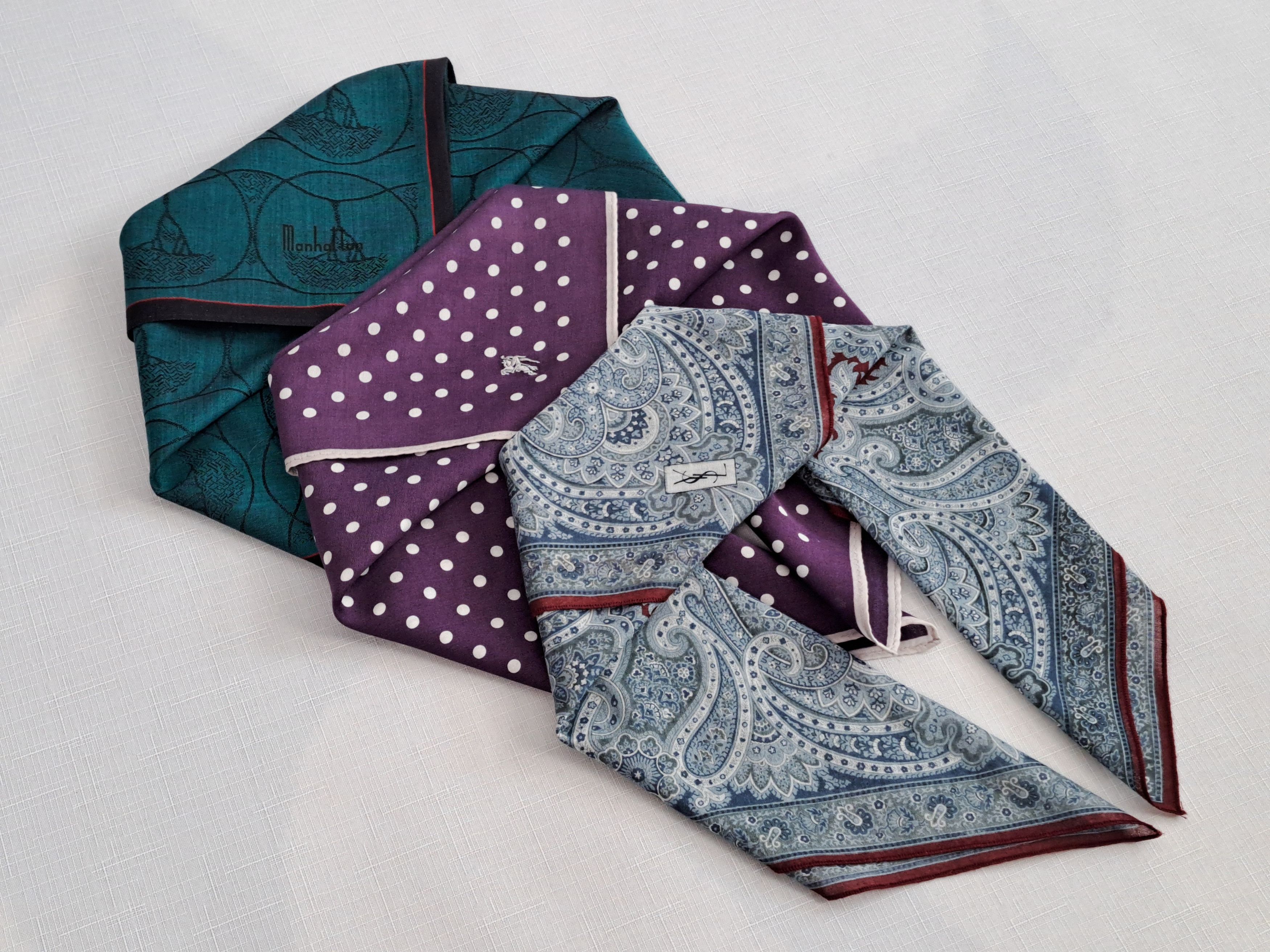 Yves Saint Laurent YSL Burberry Manhattan cotton handkerchief/pocket square. Size ONE SIZE - 2 Thumbnail