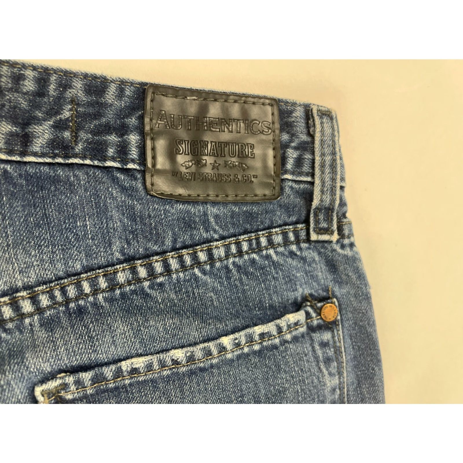 Vintage Signature by Levi Strauss & Co. Denim Jeans Men's 30x30 Distressed Slim Straight Size US 30 / EU 46 - 5 Thumbnail