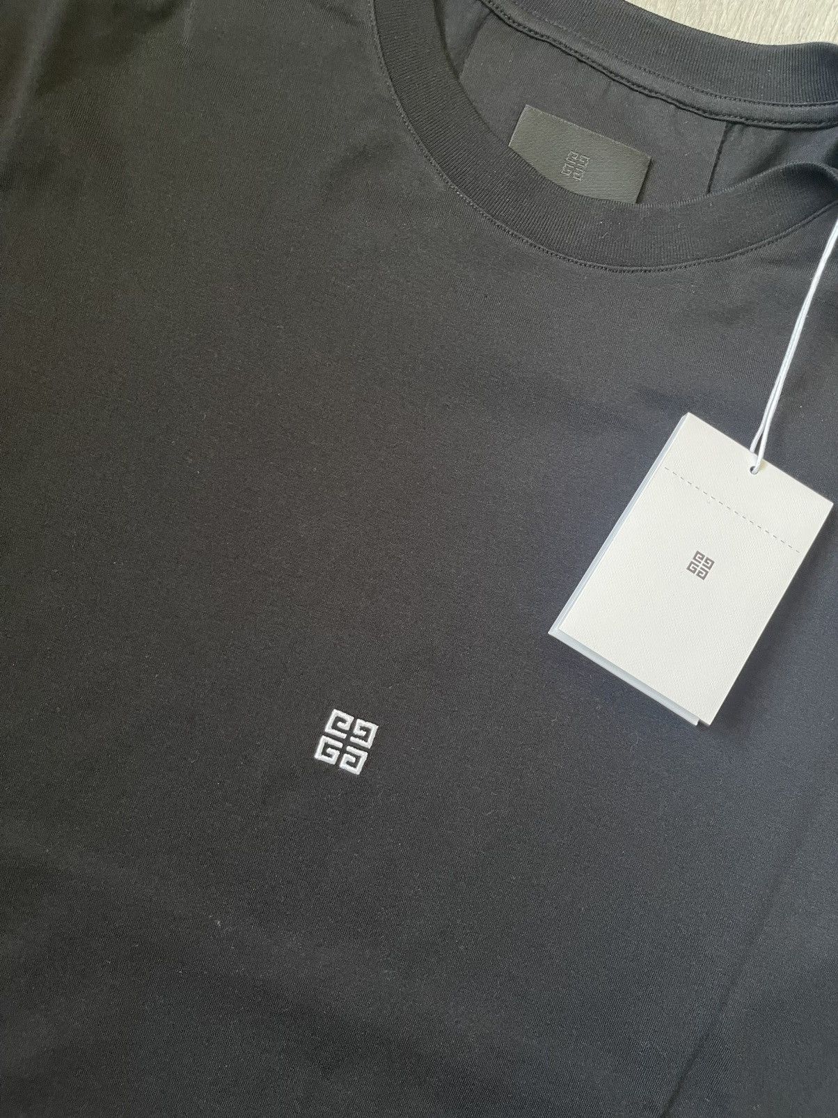 Givenchy Givenchy Long sleeve t-shirt with logo black Size US S / EU 44-46 / 1 - 5 Thumbnail