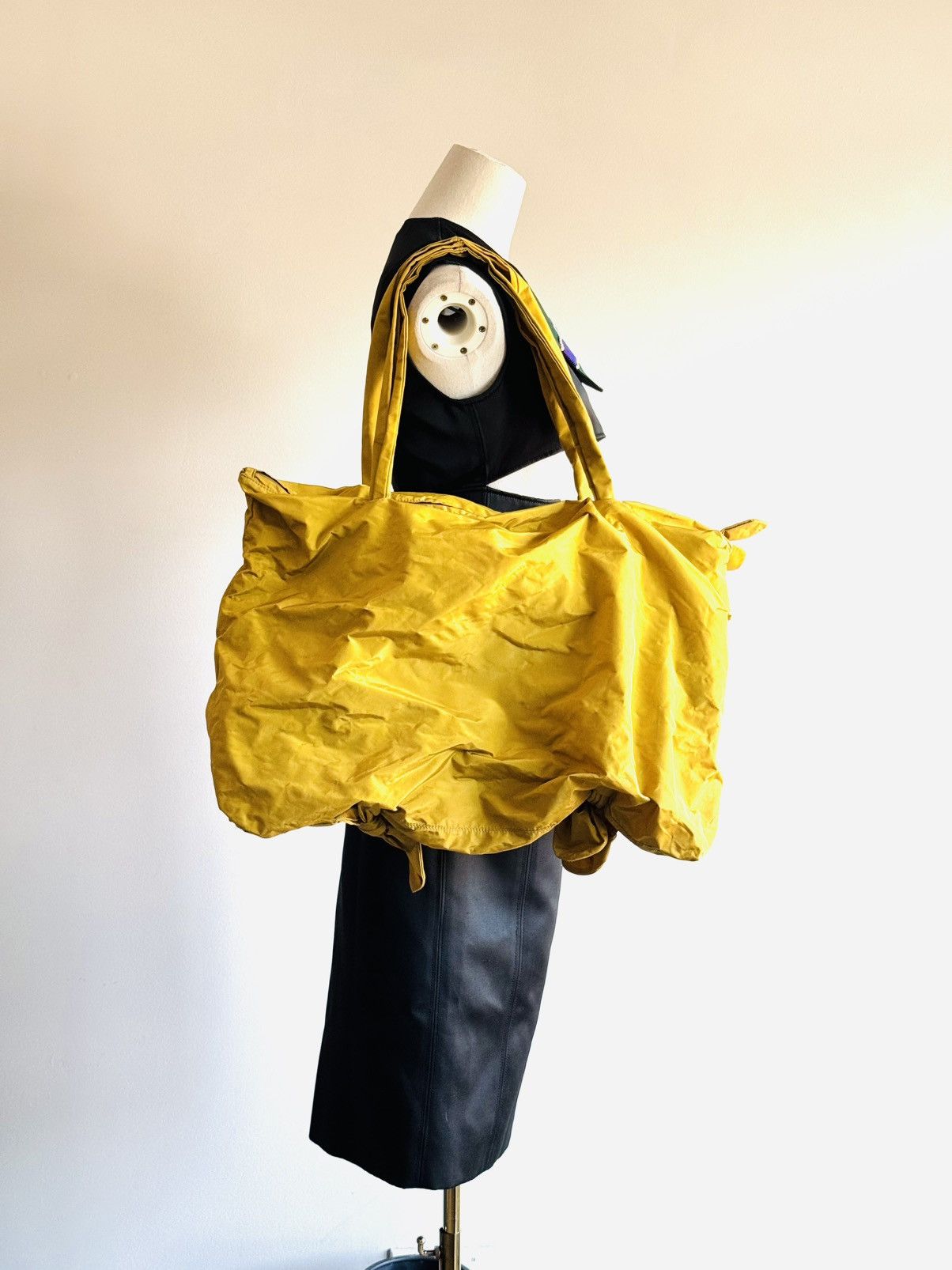 Romeo Gigli Vintage Romeo Gigli convertible knot duffle bag Size ONE SIZE - 3 Thumbnail