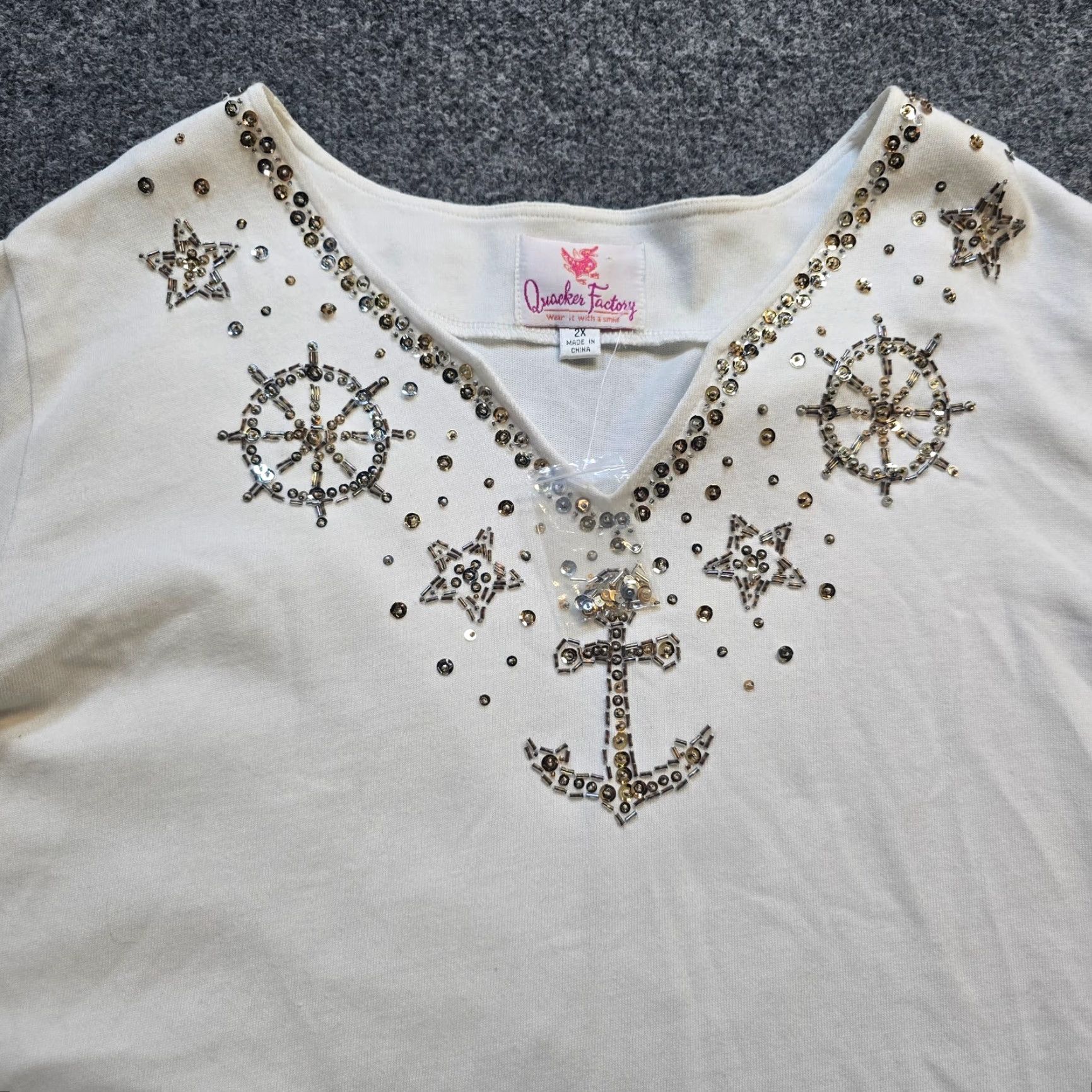 Quacker Factory Quacker Factory Top Women 2X White Anchors Sequins Nautical Stretch Casual Beach Blouse Size XXL / US 16-18 / IT 52-54 - 2 Thumbnail