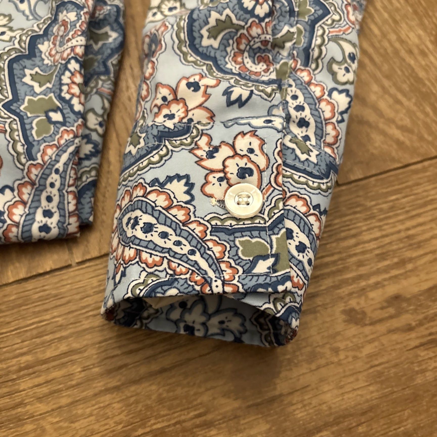 Vintage Jaymar Vintage Button-Up Long Sleeve Dress Shirt Medium Paisley 1970s Disco Size 40R - 2 Thumbnail