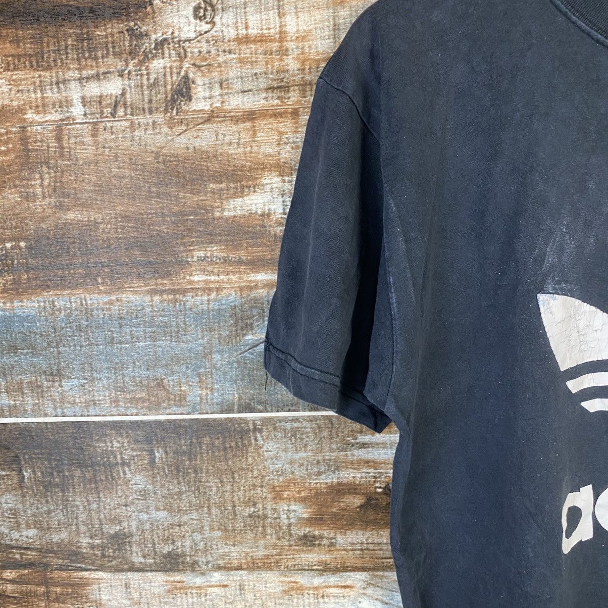 Adidas DL Adidas vintage Black T-Shirt #C1189 Size US M / EU 48-50 / 2 - 7 Thumbnail