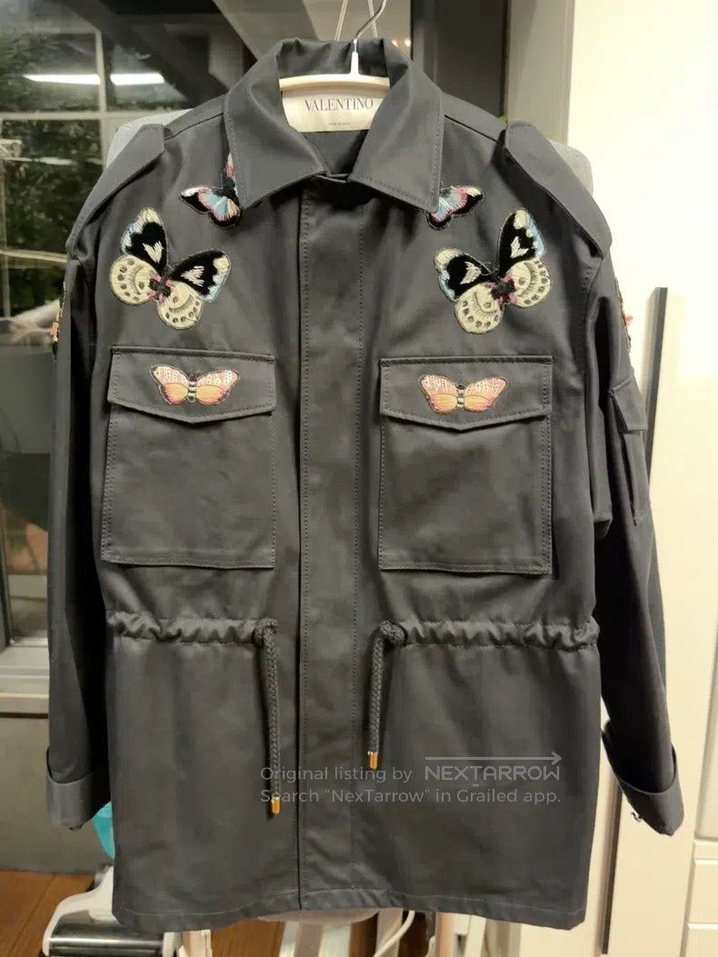 Valentino Valentino Black coat Size S / US 4 / IT 40 - 1 Thumbnail