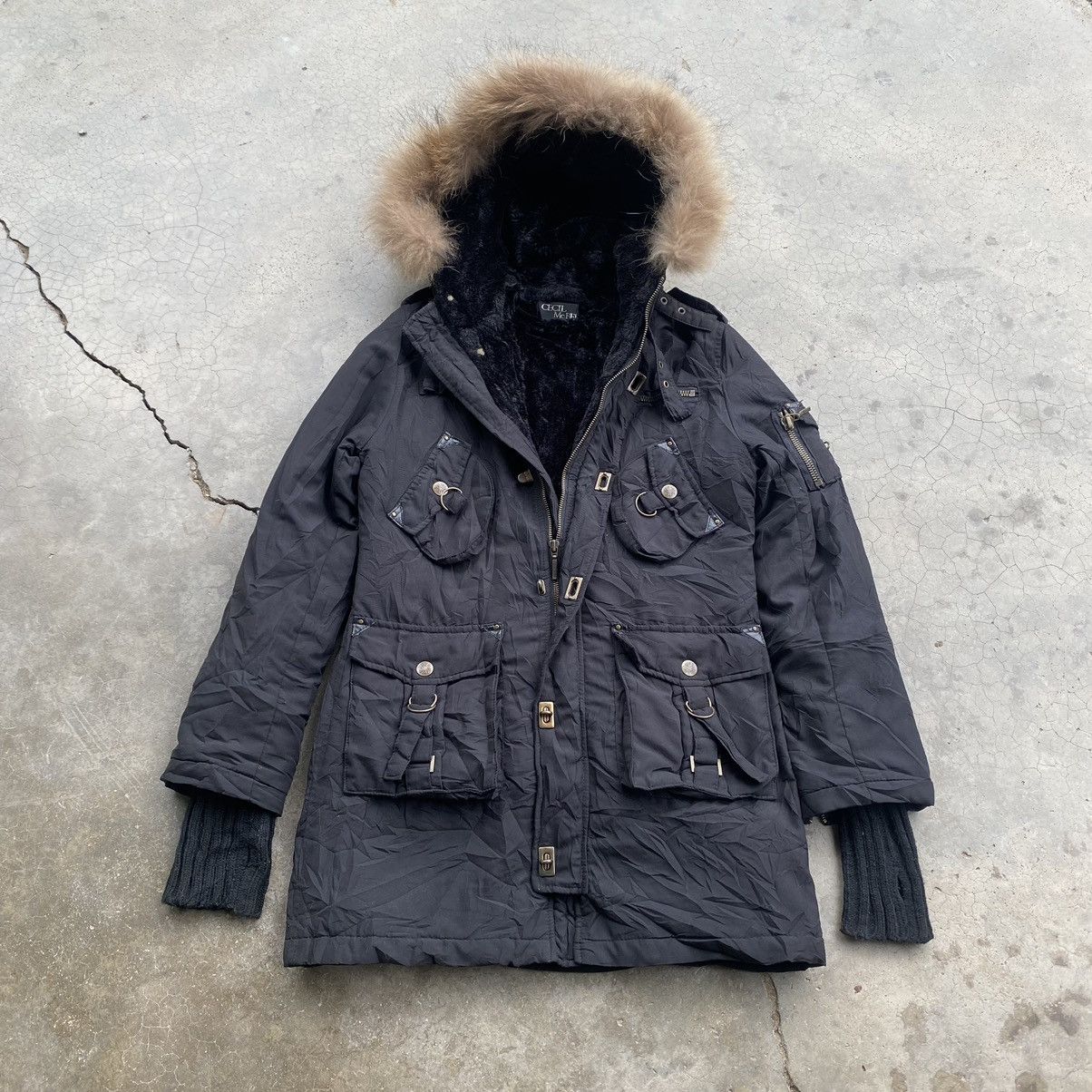 Japanese Brand 🔥CECIL MCBEE🔥 IF SIX WAS NINE STYLE RACOON HOODIE JACKET Size US M / EU 48-50 / 2 - 8 Thumbnail