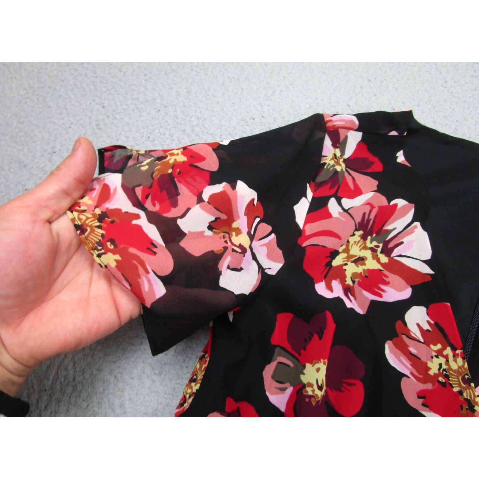 Madewell Madewell Dress Womens 2 Black Floral Wrap Fit & Flare Chiffon Lined Short Sleeve Size 26" / US 2 / IT 38 - 4 Thumbnail