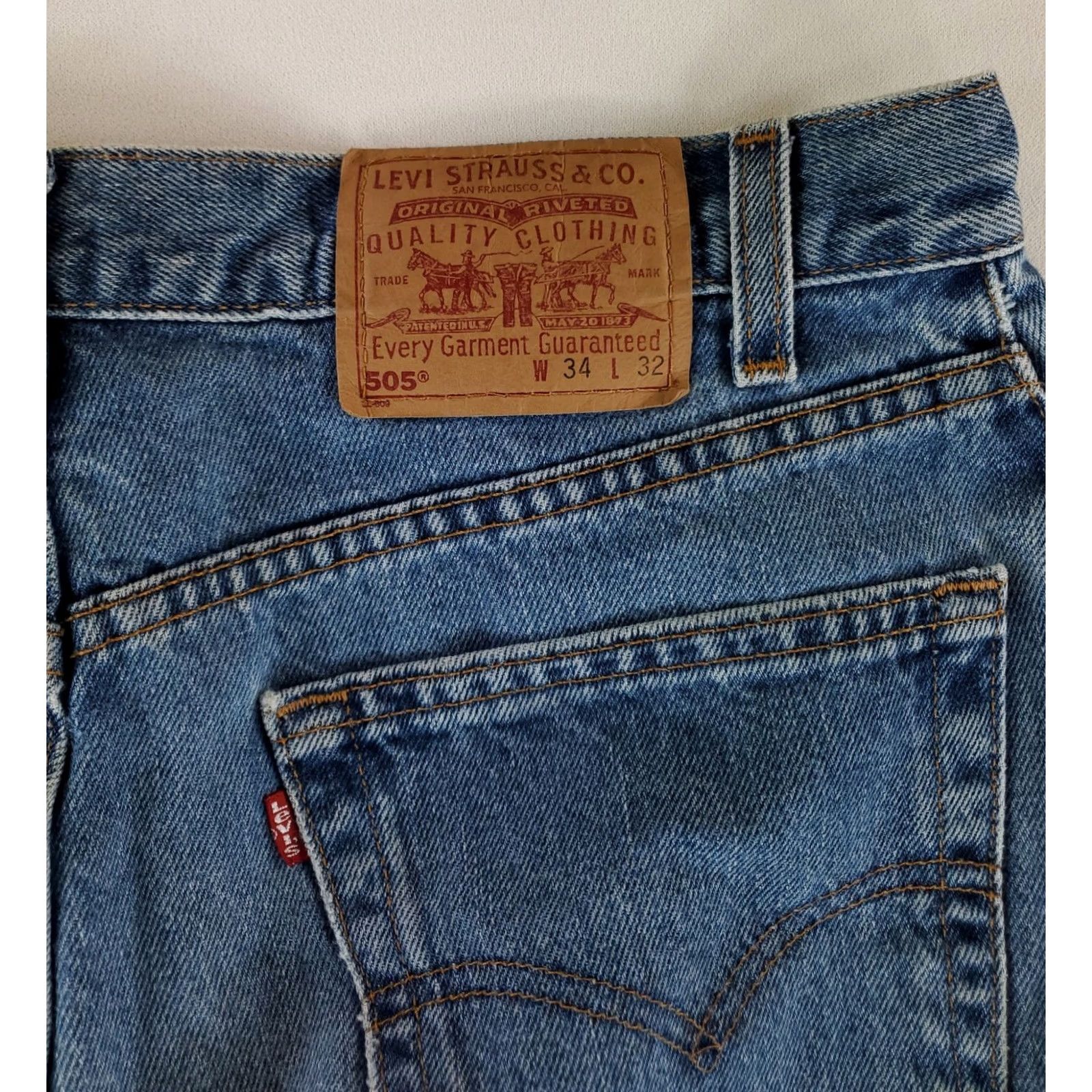 Levi's VINTAGE Levi's 505 Jeans Mens 34x32 Blue Straight 33x31.5 Actual Y2K VTG 90s Fashion Size US 34 / EU 50 - 4 Thumbnail