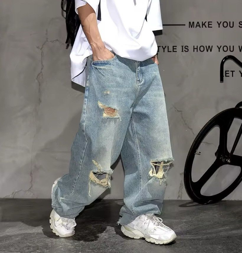 Stylish Skateboard Baggy Ripped Jeans