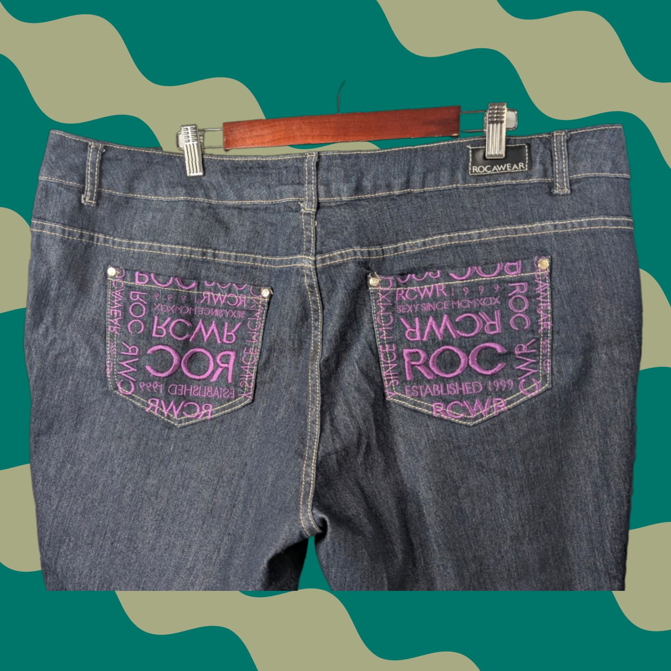 Rocawear Rocawear Jeans Women's Skinny 5-Pocket Denim Belt Loops Embroidered Purple Pocket Y2K Size 24 Blue Smooth Cotton Blend Regular Modern Size 42" / US 20 - 1 Thumbnail