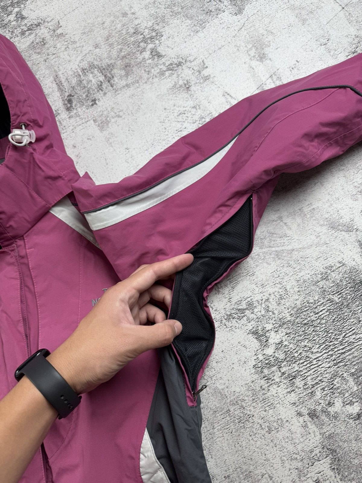 The North Face The North Face Gore-Tex 2 in 1 Summit Series Women’s XS Pink Jacket Windbreaker Size XS / US 0-2 / IT 36-38 - 12 Thumbnail