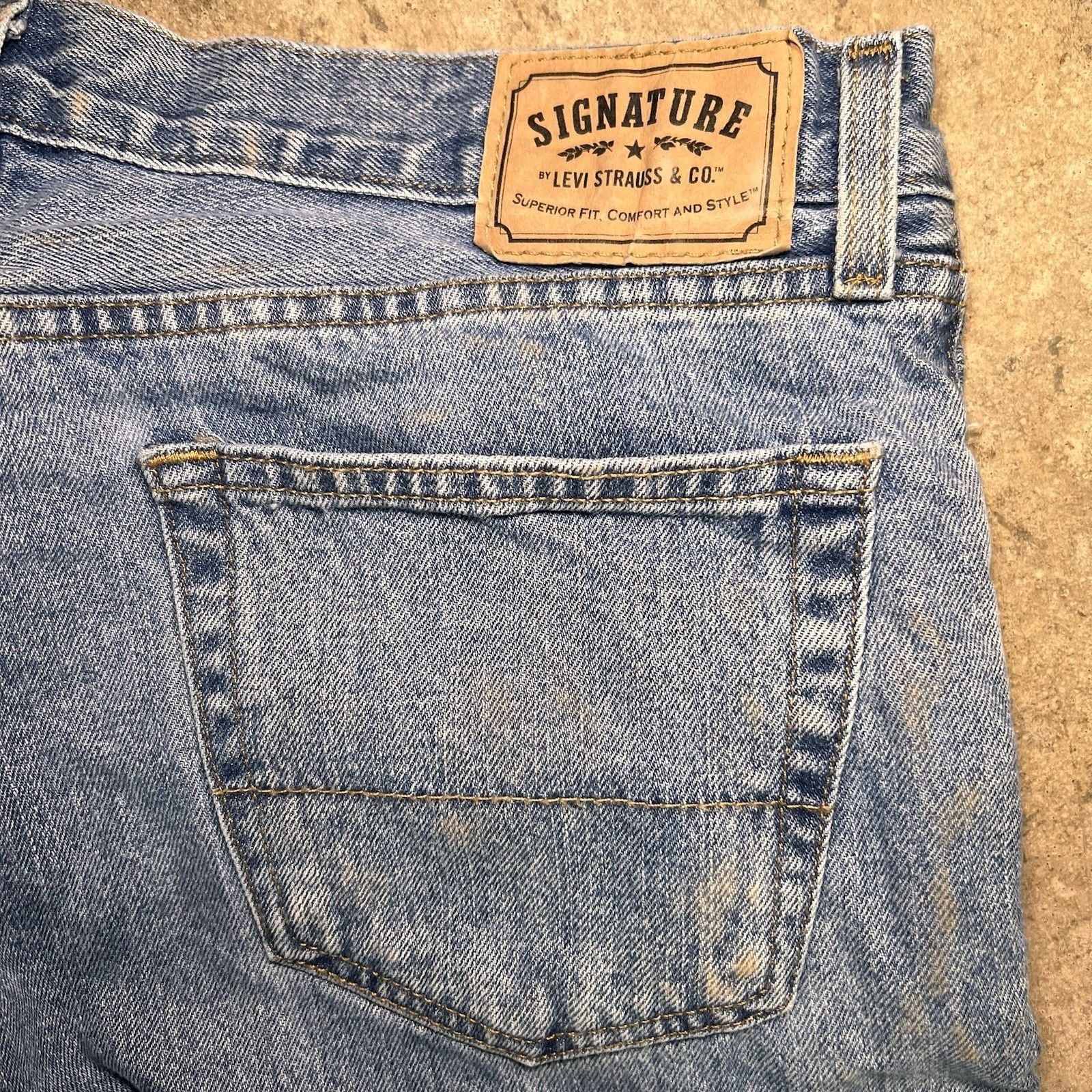 St. Johns Bay Levi Strauss Signature Relaxed Fit Men's Jeans 34x34 Size US 34 / EU 50 - 2 Thumbnail
