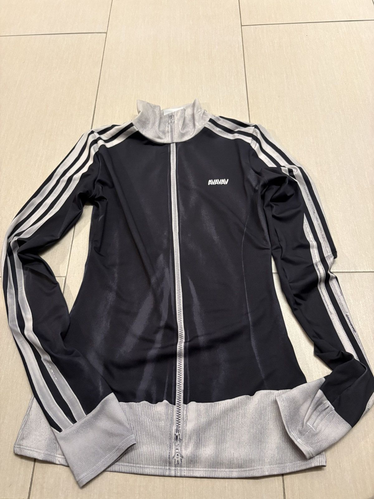 AVAVAV Avavav adidas long sleeve top FW25 Size S / US 4 / IT 40 - 1 Thumbnail
