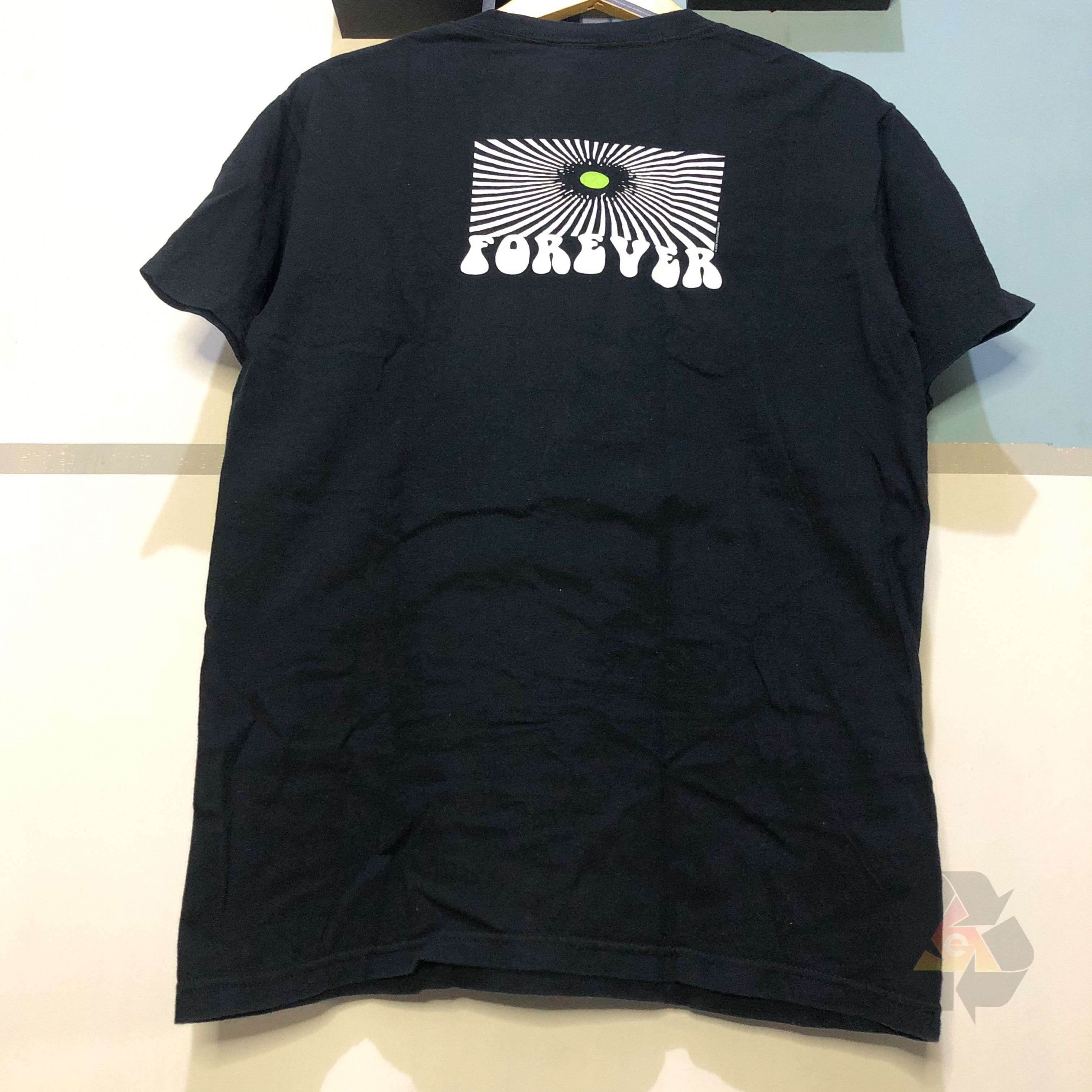 Band Tees Vintage Jhon Lennon Mind Games 2004 Yoko Ono Lennon T-Shirt Size US M / EU 48-50 / 2 - 11 Thumbnail