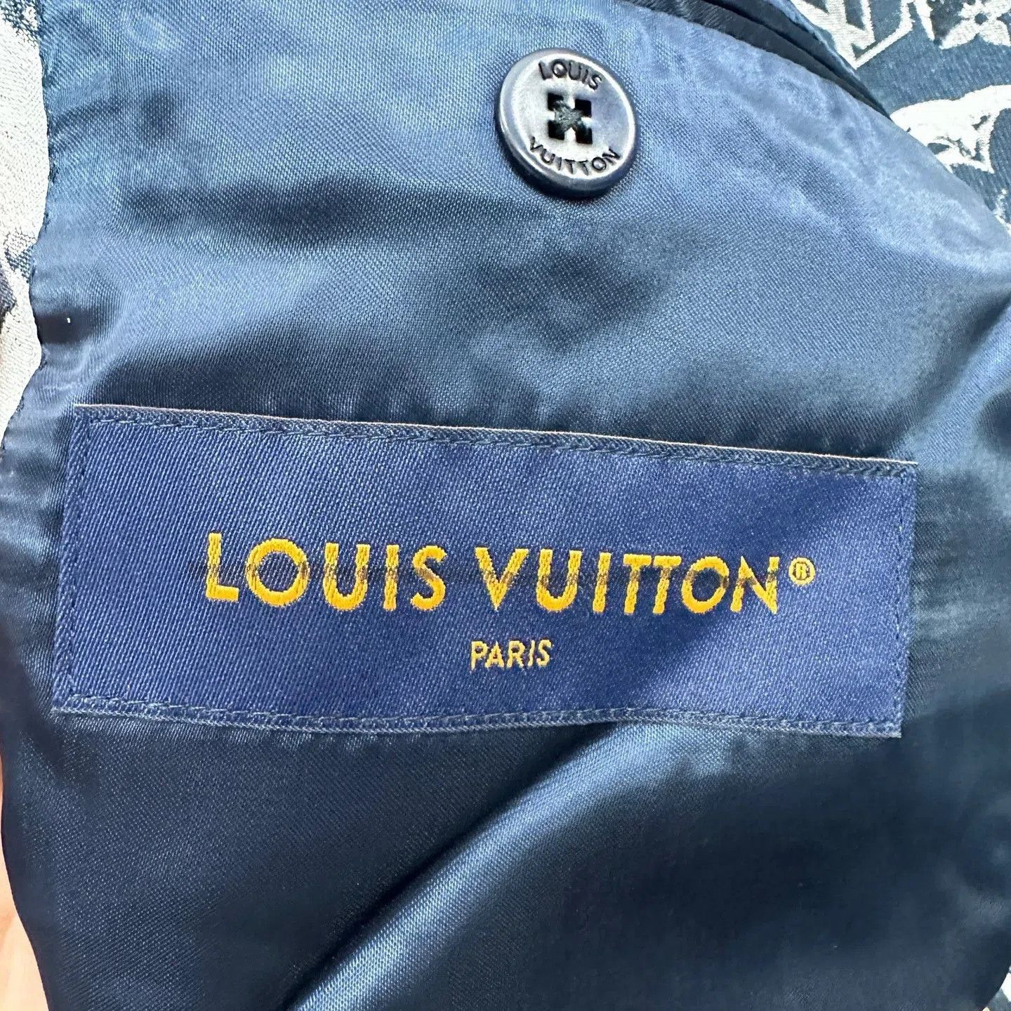 Louis Vuitton LV x NIGO Runway Beach Graffiti Blazer. Size US M / EU 48-50 / 2 - 4 Thumbnail