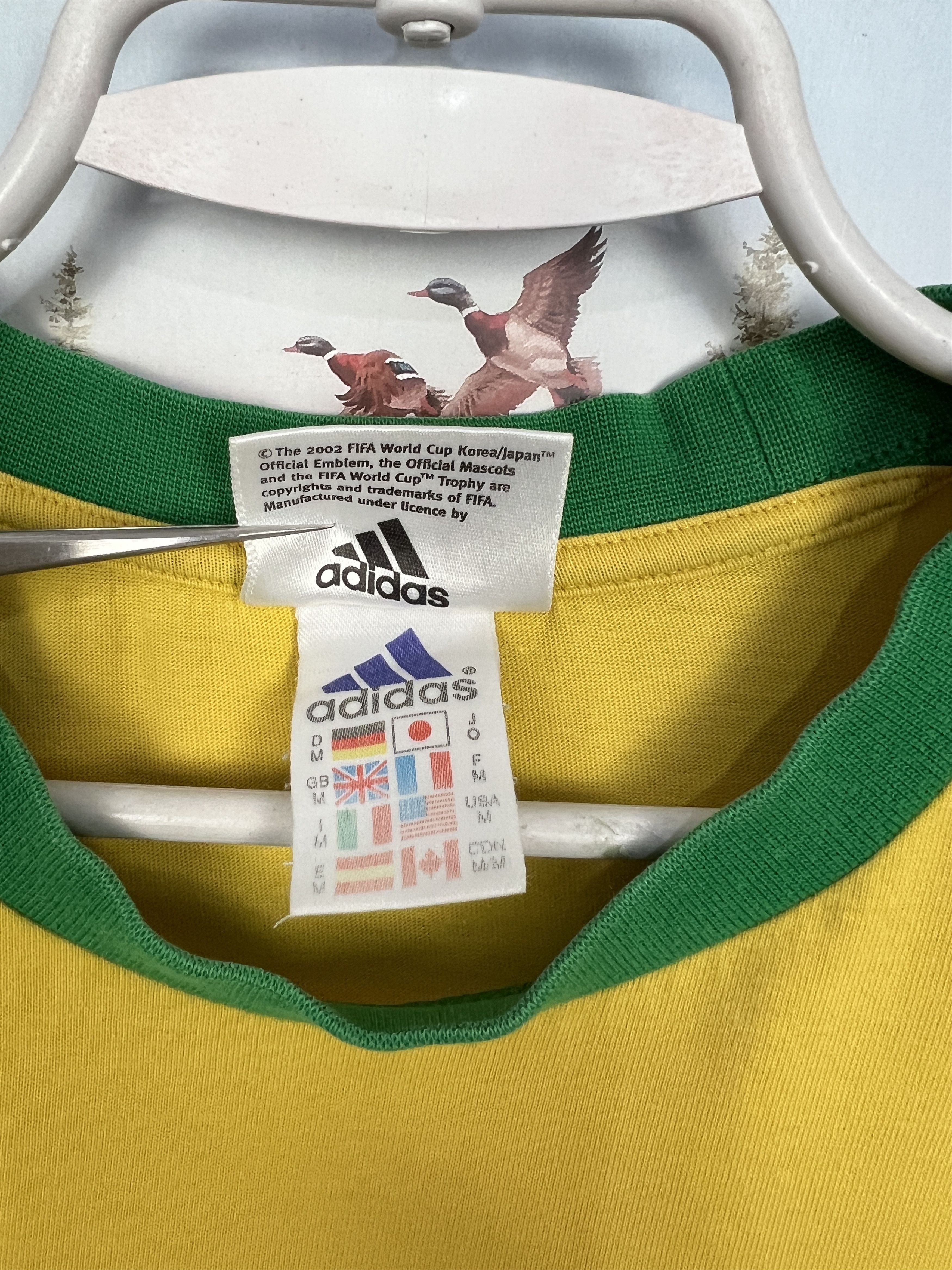 Adidas Vintage Adidas Brazil World Cup Football #10 Ronaldinho Size US M / EU 48-50 / 2 - 7 Thumbnail