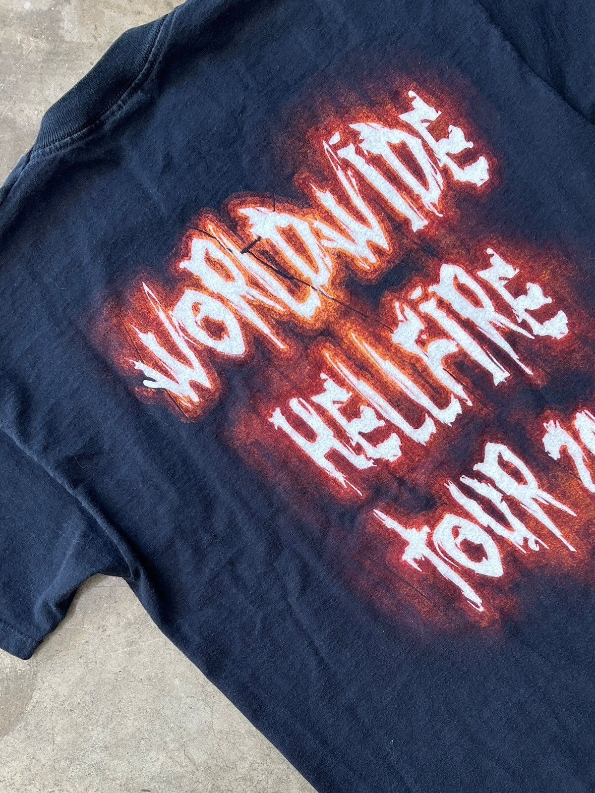 Band Tees × Vintage Vintage 2004 Edguy World Wide Hellfire Club Tour Tee Large Size US L / EU 52-54 / 3 - 4 Thumbnail