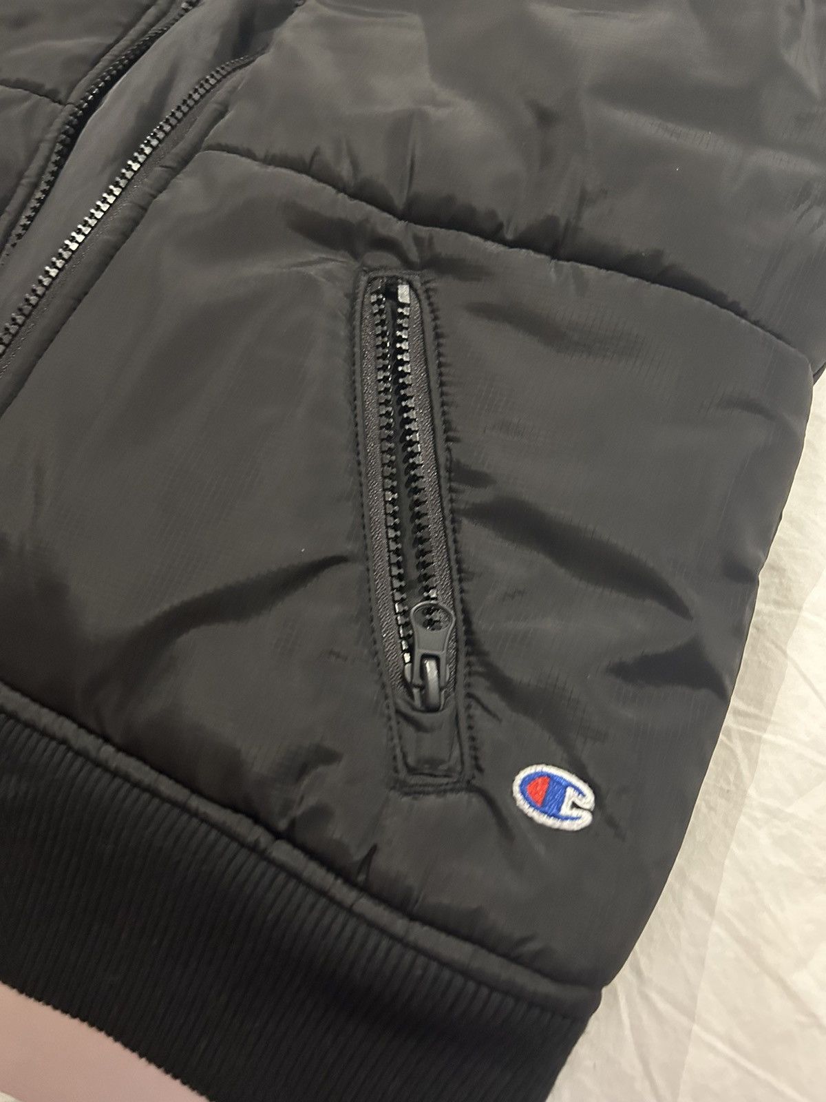 Champion Excellent! Champion Womens Stadium Puffer Vest Size XS / US 0-2 / IT 36-38 - 3 Thumbnail
