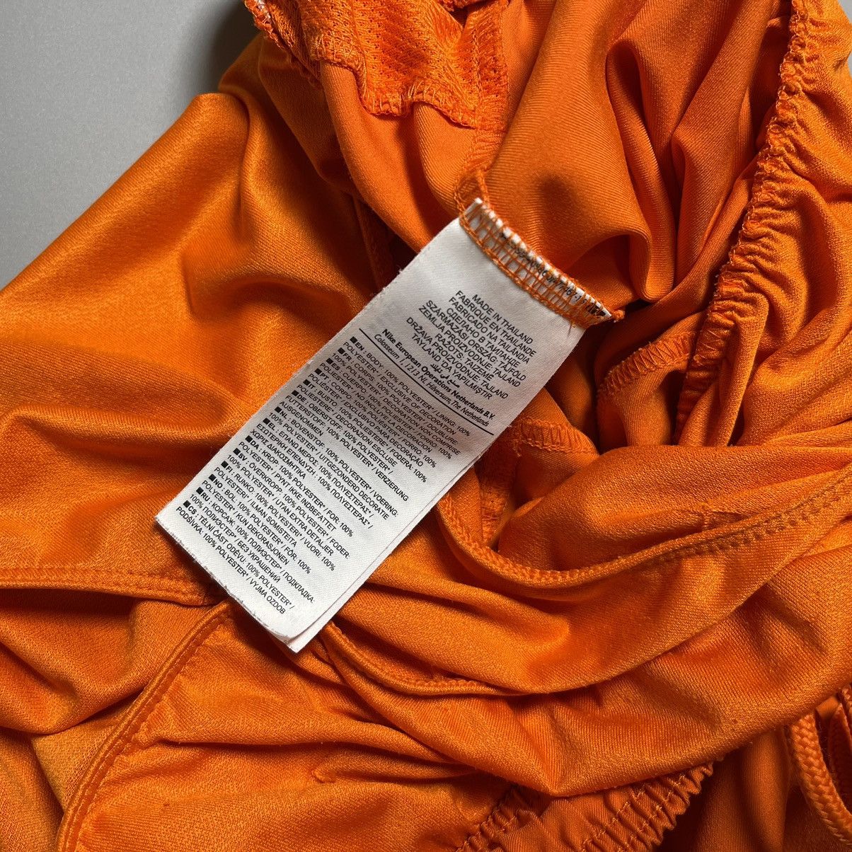 Nike × Vintage NETHERLANDS NIKE 2012 EURO FOOTBALL HOME SHORTS #16 v.PERSIE Size US 34 / EU 50 - 10 Thumbnail