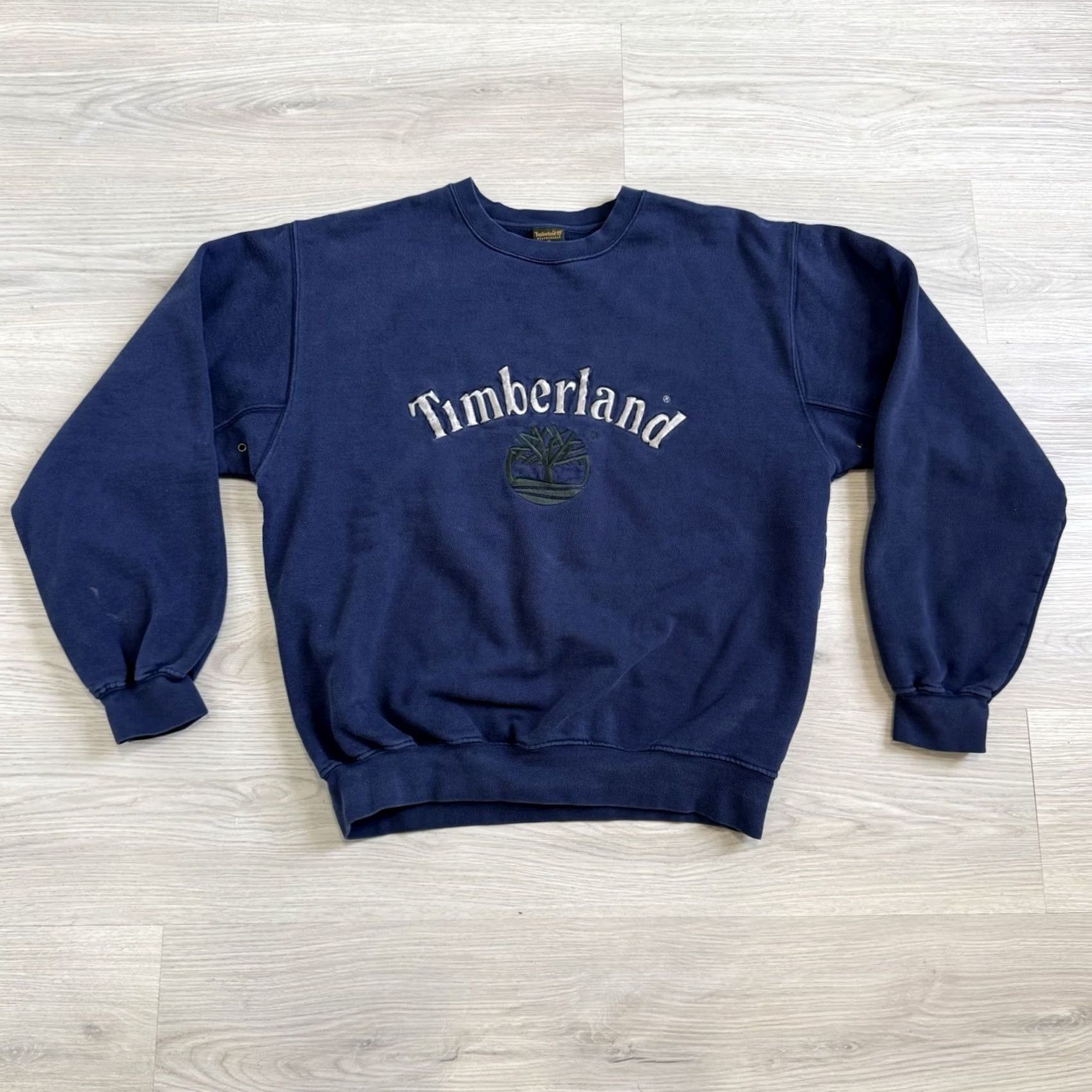 Timberland VINTAGE Timberland Mens Sweatshirt Navy Crewneck 90's Weathergear Size M Blue Pullover Mens Size US M / EU 48-50 / 2 - 2 Thumbnail