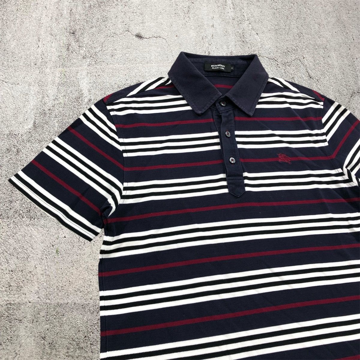 Burberry Vintage Burberry Black Label Polo T-shirt Stripe Luxury Size US S / EU 44-46 / 1 - 3 Thumbnail
