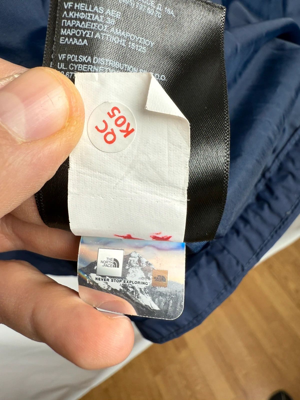 The North Face The North Face Dryvent Hooded Jacket Lightweight Men size M Size US M / EU 48-50 / 2 - 17 Thumbnail
