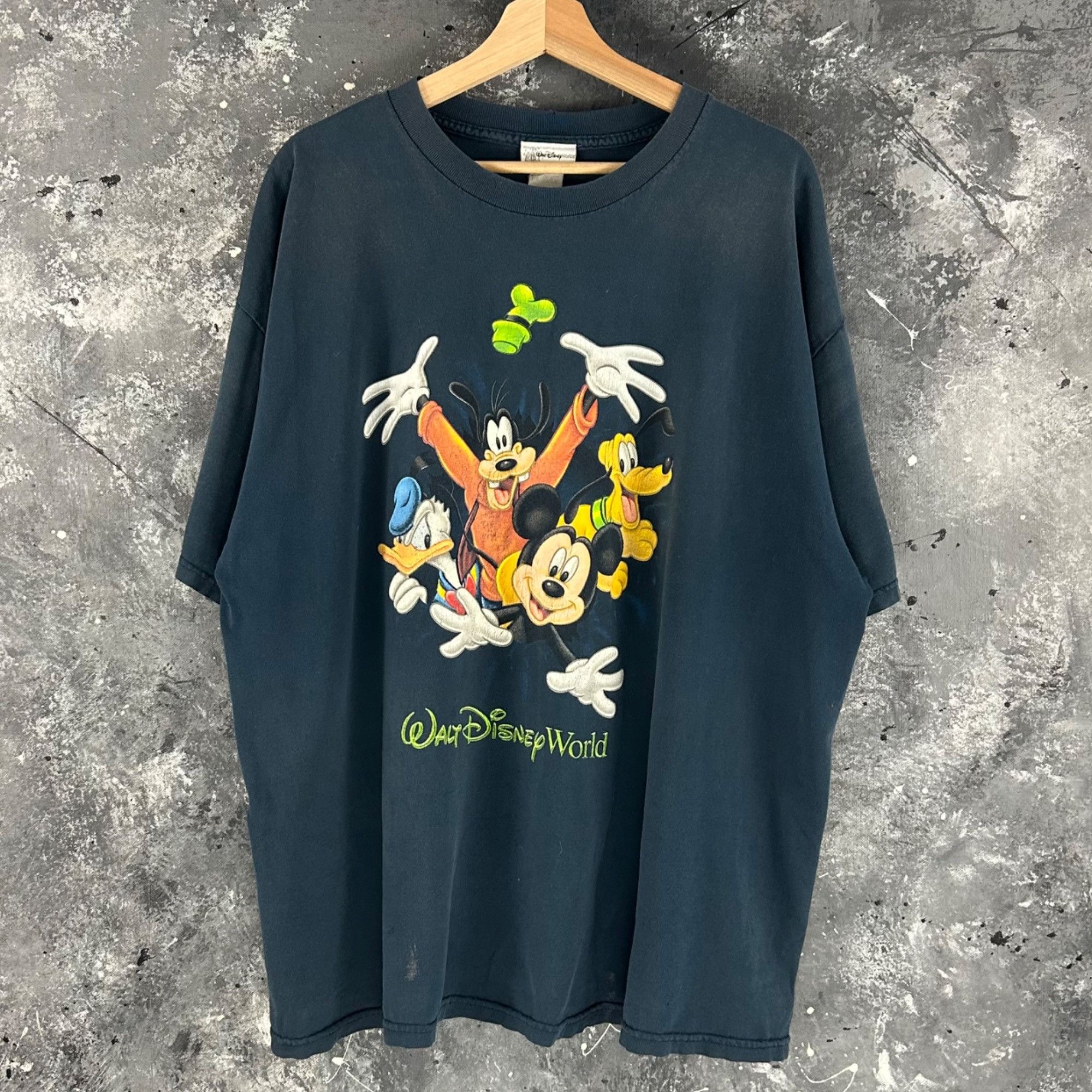 Disney Vintage 1990’s Disney Mickey Mouse shirt Size US XL / EU 56 / 4 - 1 Thumbnail