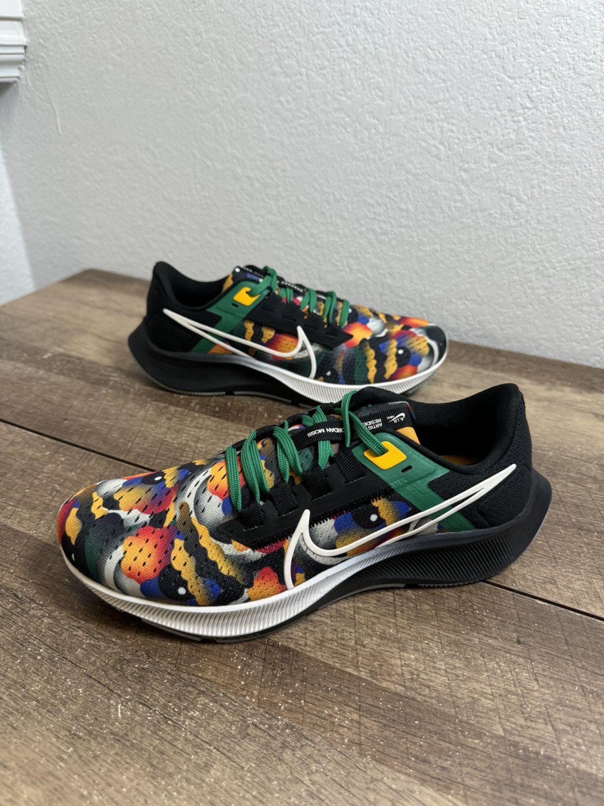 Nike Nike Air Zoom Pegasus 38 Jordan Moss Always Size 6.5 M 8 W Size US 6.5 / EU 39-40 - 2 Thumbnail