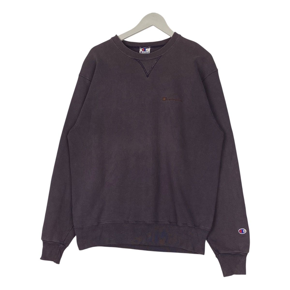 Champion Vintage Champion Embroidered Sweatshirt Crewneck Purple Size US M / EU 48-50 / 2 - 2 Thumbnail
