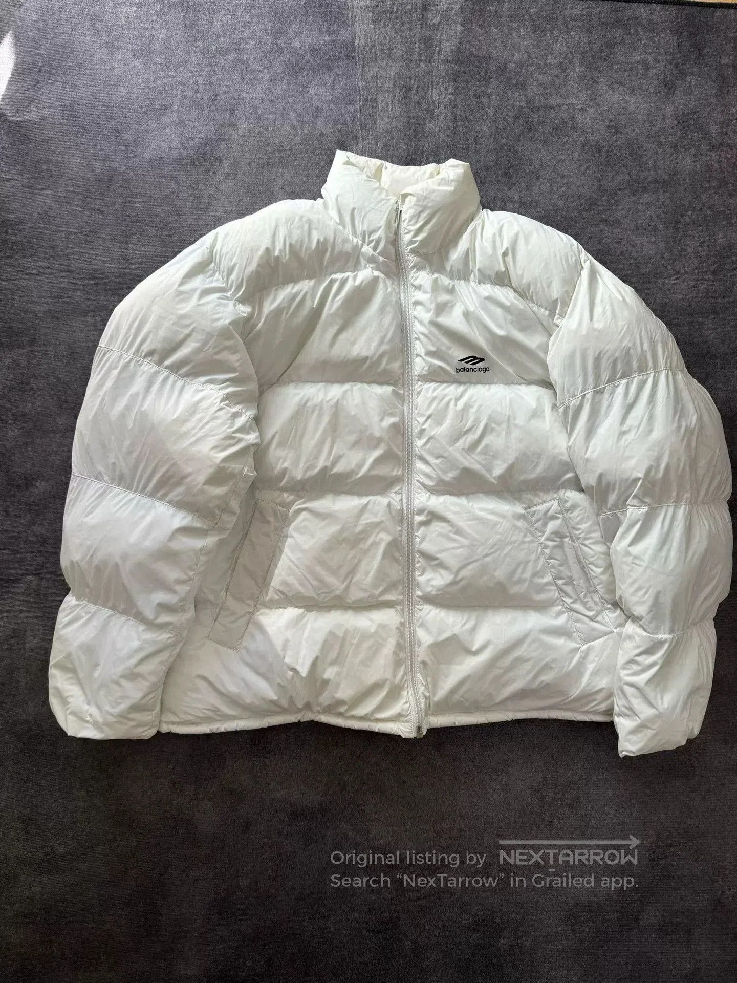 Balenciaga Balenciaga Unisex White Down Jacket. Size US L / EU 52-54 / 3 - 1 Thumbnail