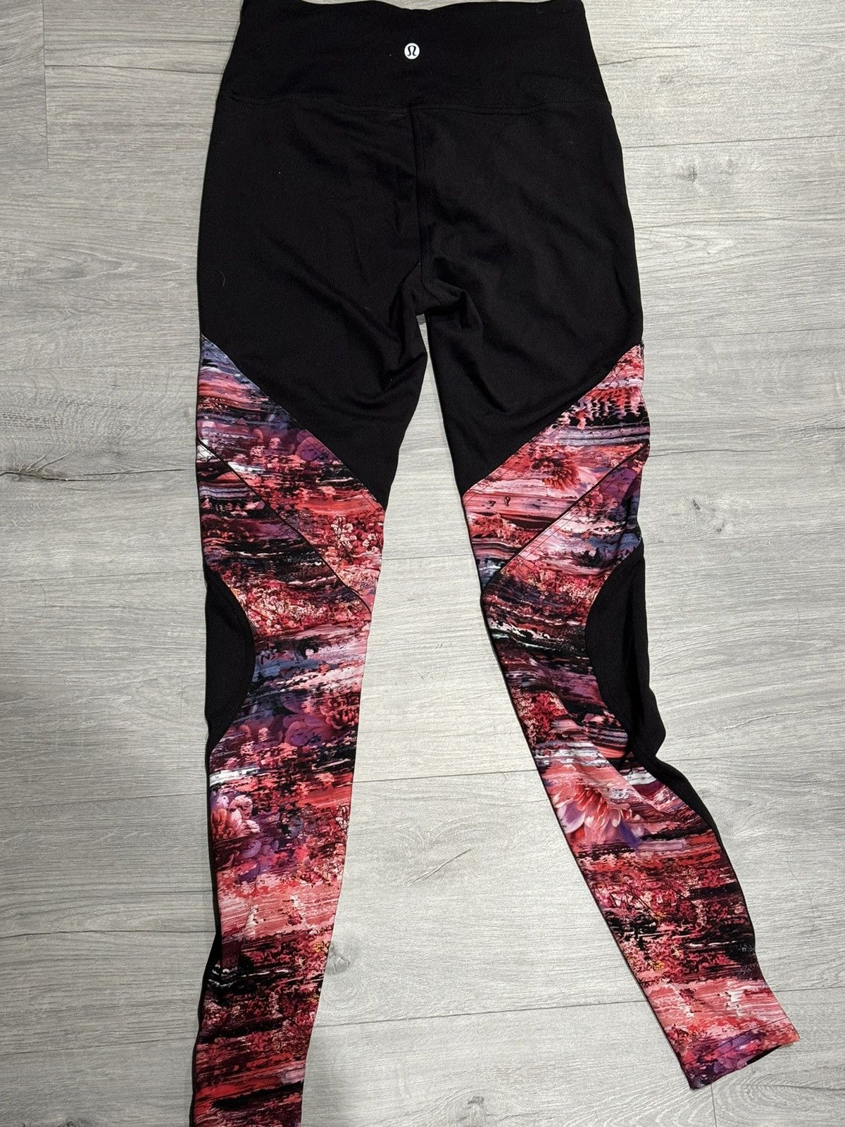 Lululemon Lululemon Sweat and Repeat Tight 28” Legging Size 28" / US 6 / IT 42 - 2 Thumbnail