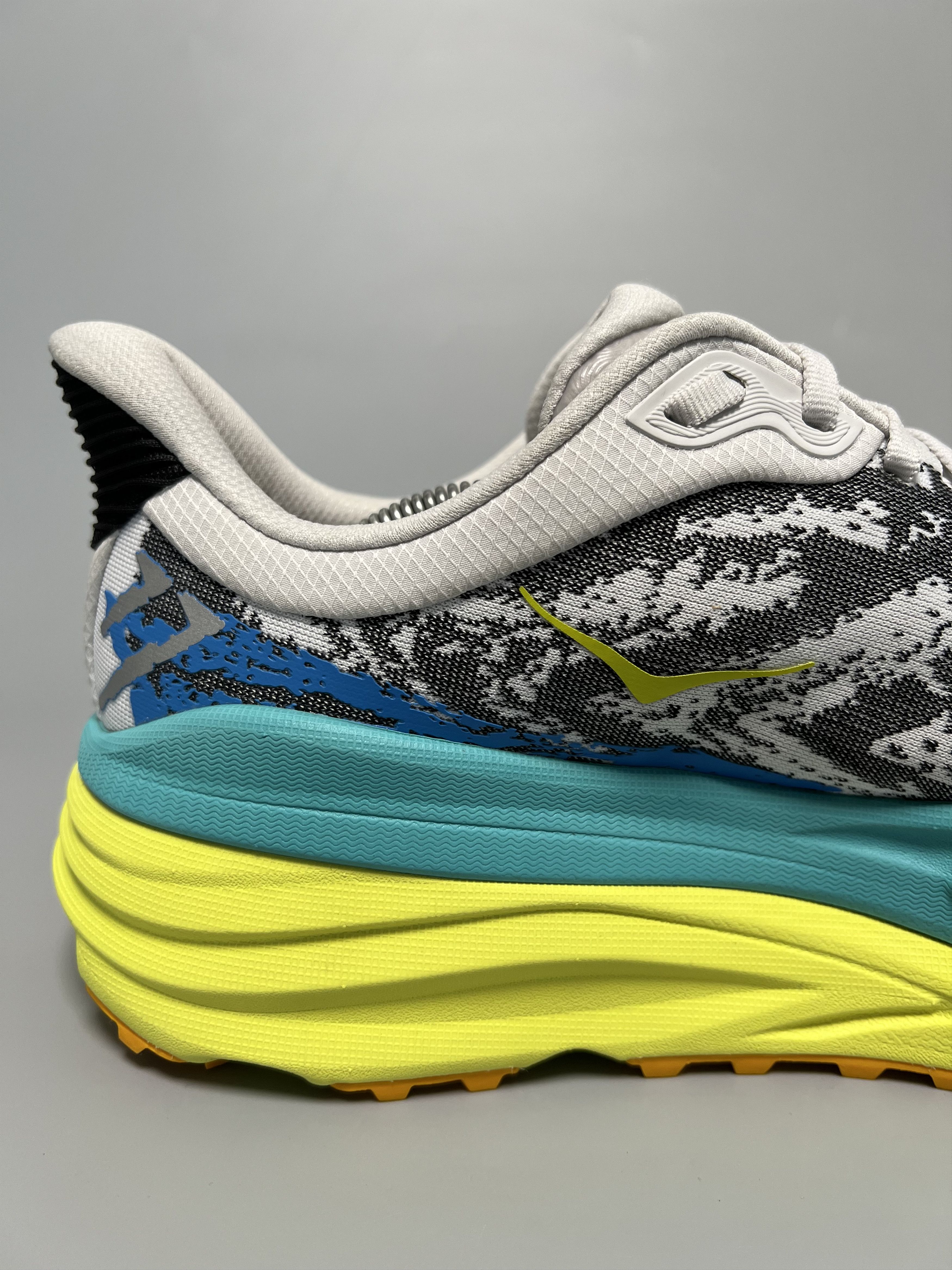 Hoka Sample Hoka One One Stinson 7 Trail Running Shoes Size US 10 / EU 43 - 6 Thumbnail
