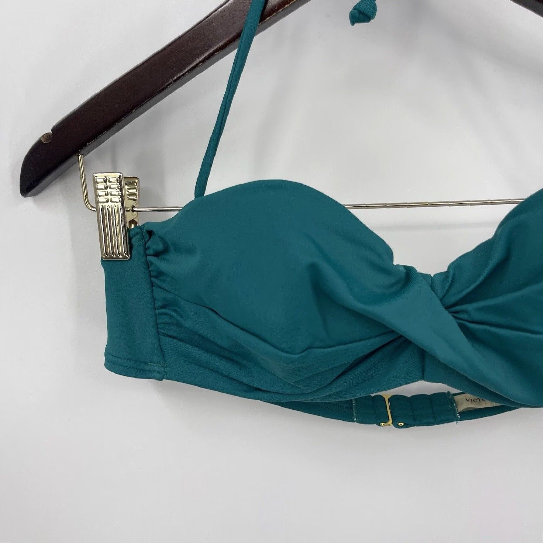 Victoria's Secret Victoria's Secret Bikini Top Womens Medium Green Halter Swimwear Leopard A Cup Size M / US 6-8 / IT 42-44 - 2 Thumbnail