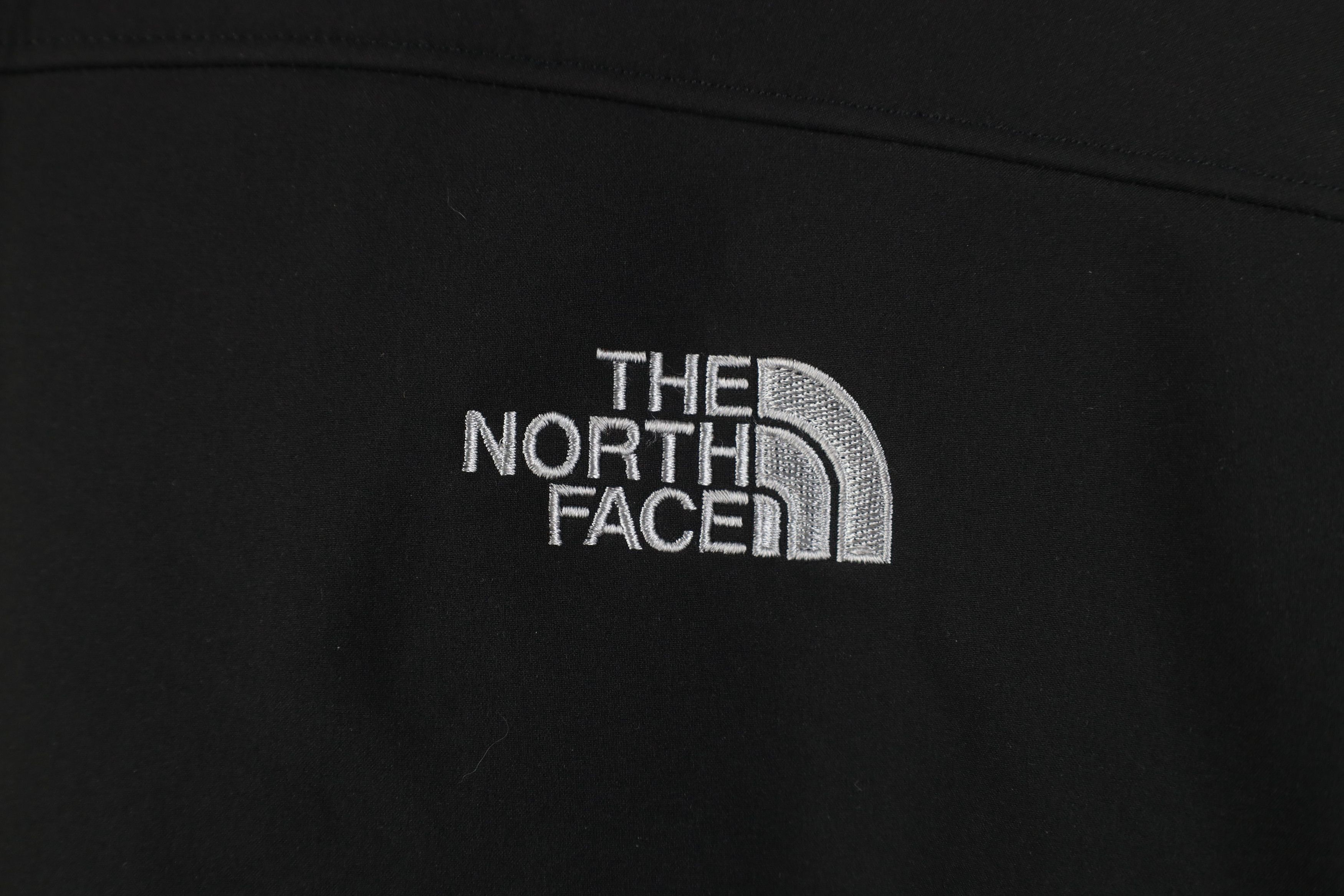 The North Face Vintage Y2K 2008 The North Face Soft Shell Jacket Black Size L / US 10 / IT 46 - 13 Thumbnail