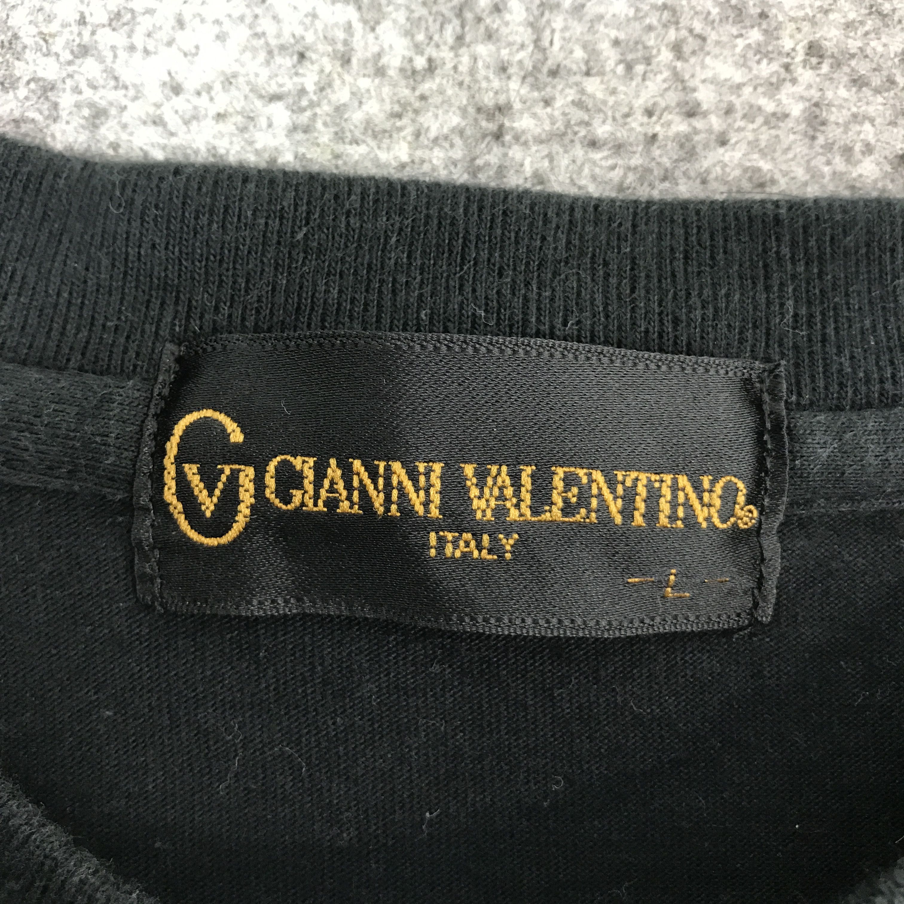 Gianni Valentino gianni valentino embroidery logo tshirts Size US L / EU 52-54 / 3 - 8 Thumbnail