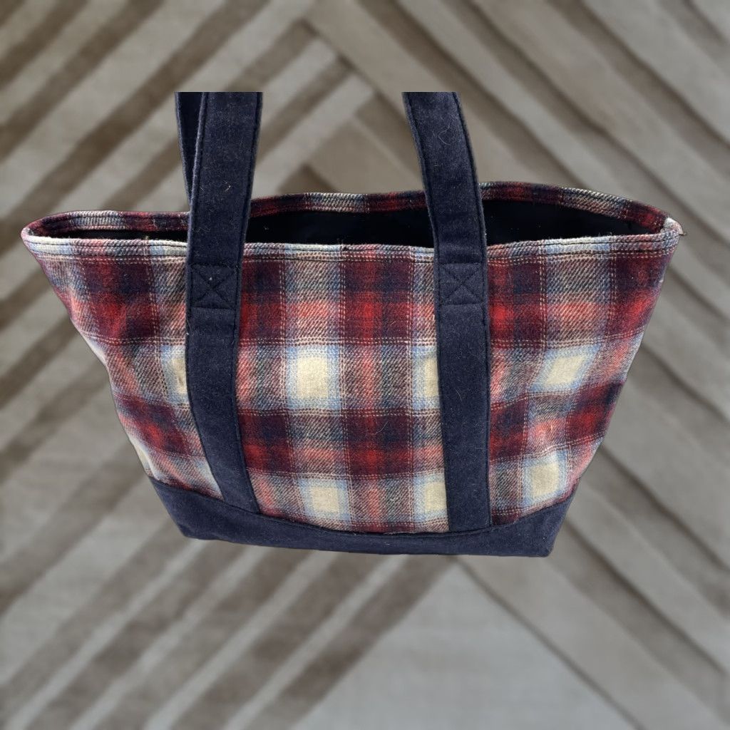 Pendleton VINTAGE Gap + Pendleton Blue Red Multi Plaid Wool Tote Shopping Bag Unisex Size ONE SIZE - 1 Thumbnail