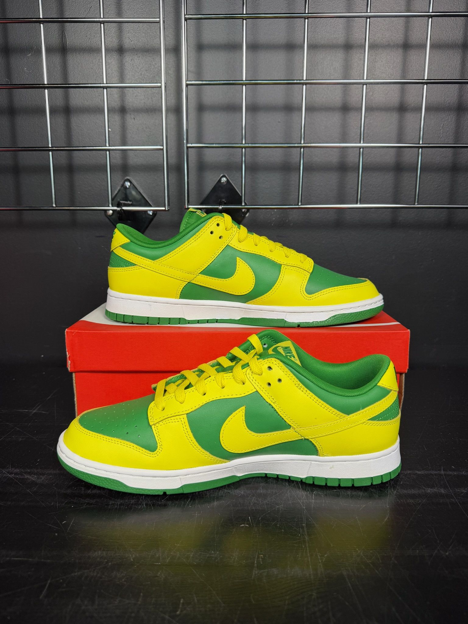 Nike Nike Dunk Low "Reverse Brazil" - Size 11.5 Size US 11.5 / EU 44-45 - 1 Thumbnail
