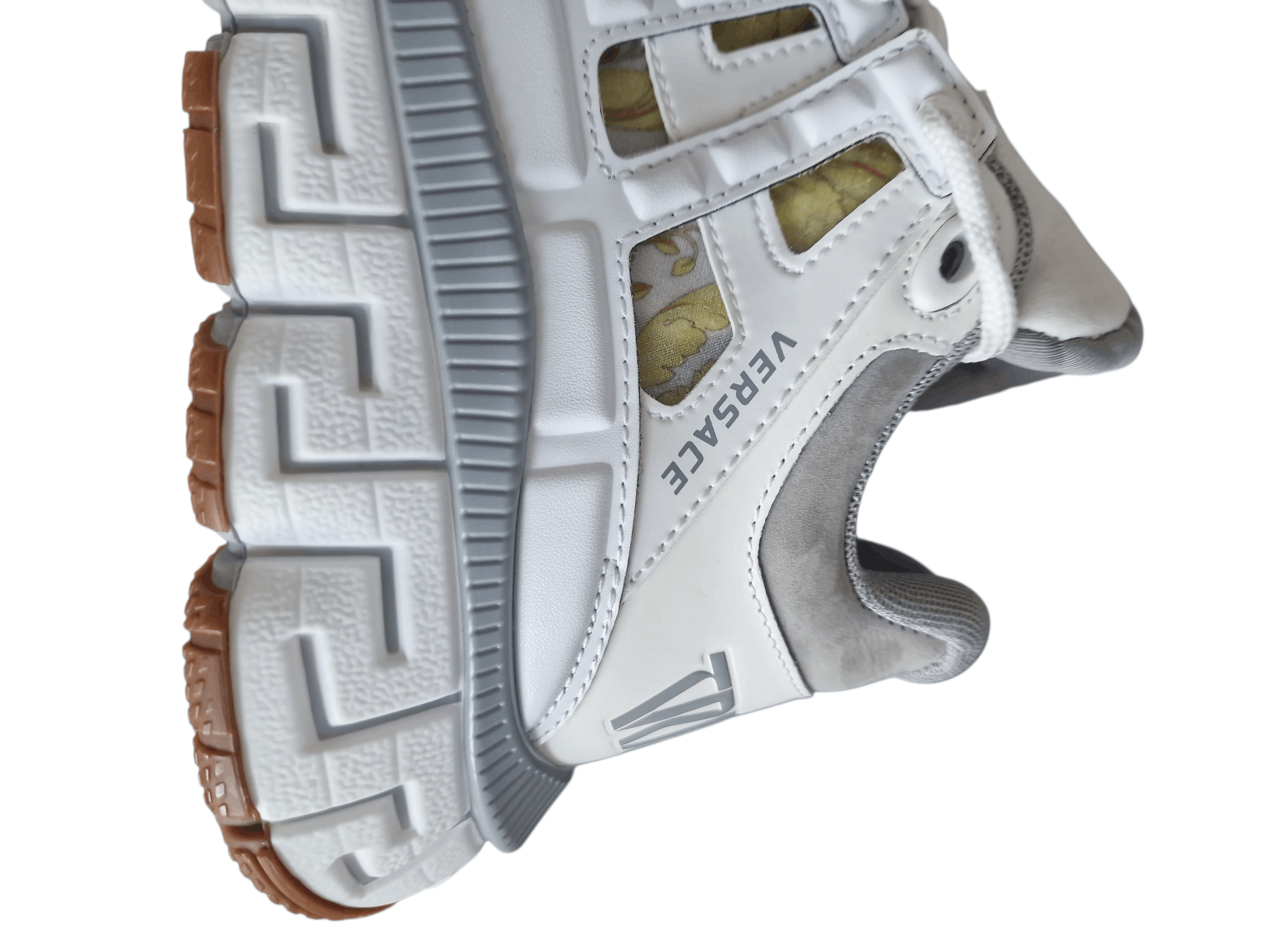 Versace Versace Women's Sneakers Size US 7 / IT 37 - 3 Thumbnail