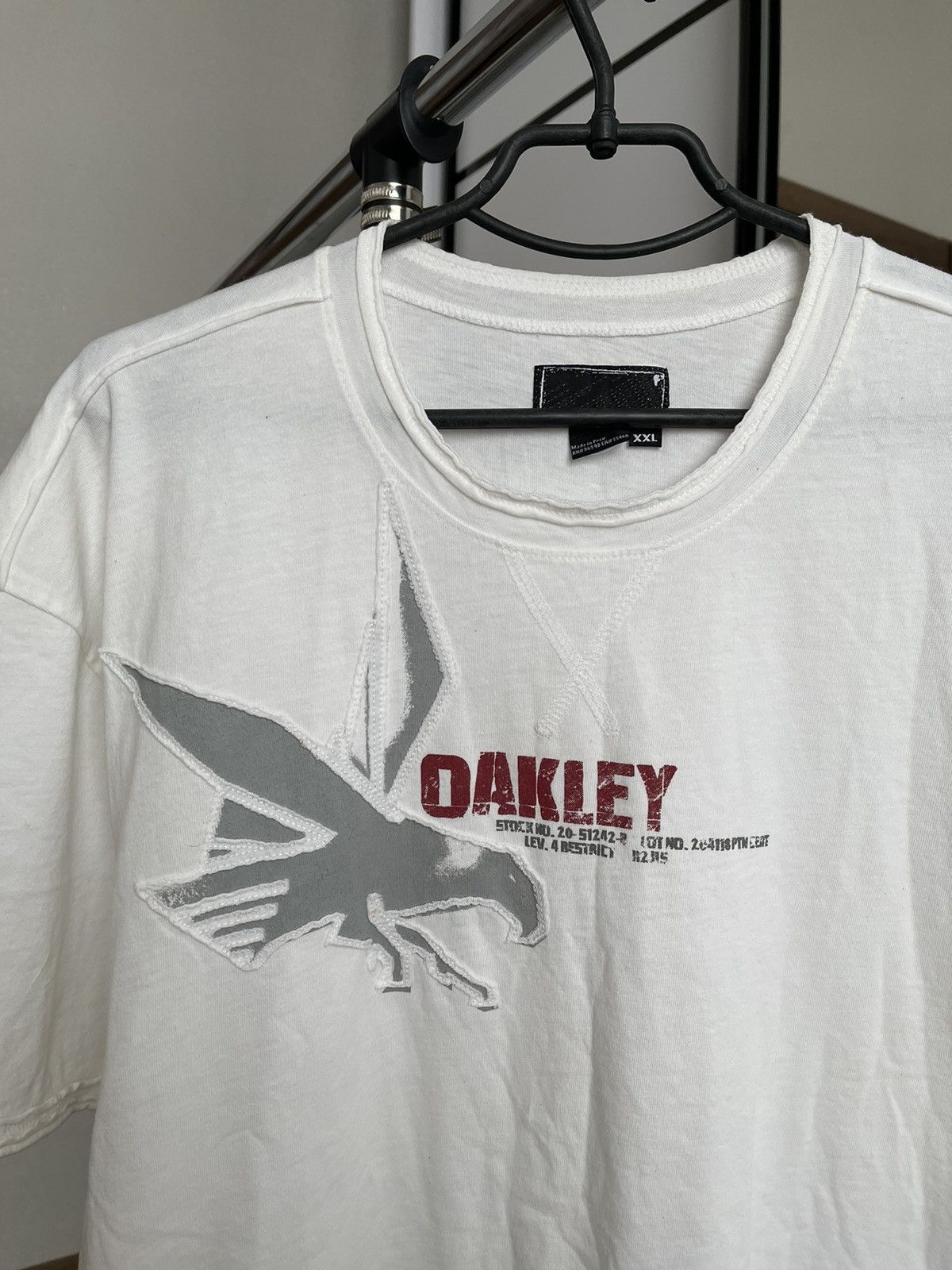 Vintage Oakley Eagle Vintage T-Shirt Tee Size US XXL / EU 58 / 5 - 3 Thumbnail