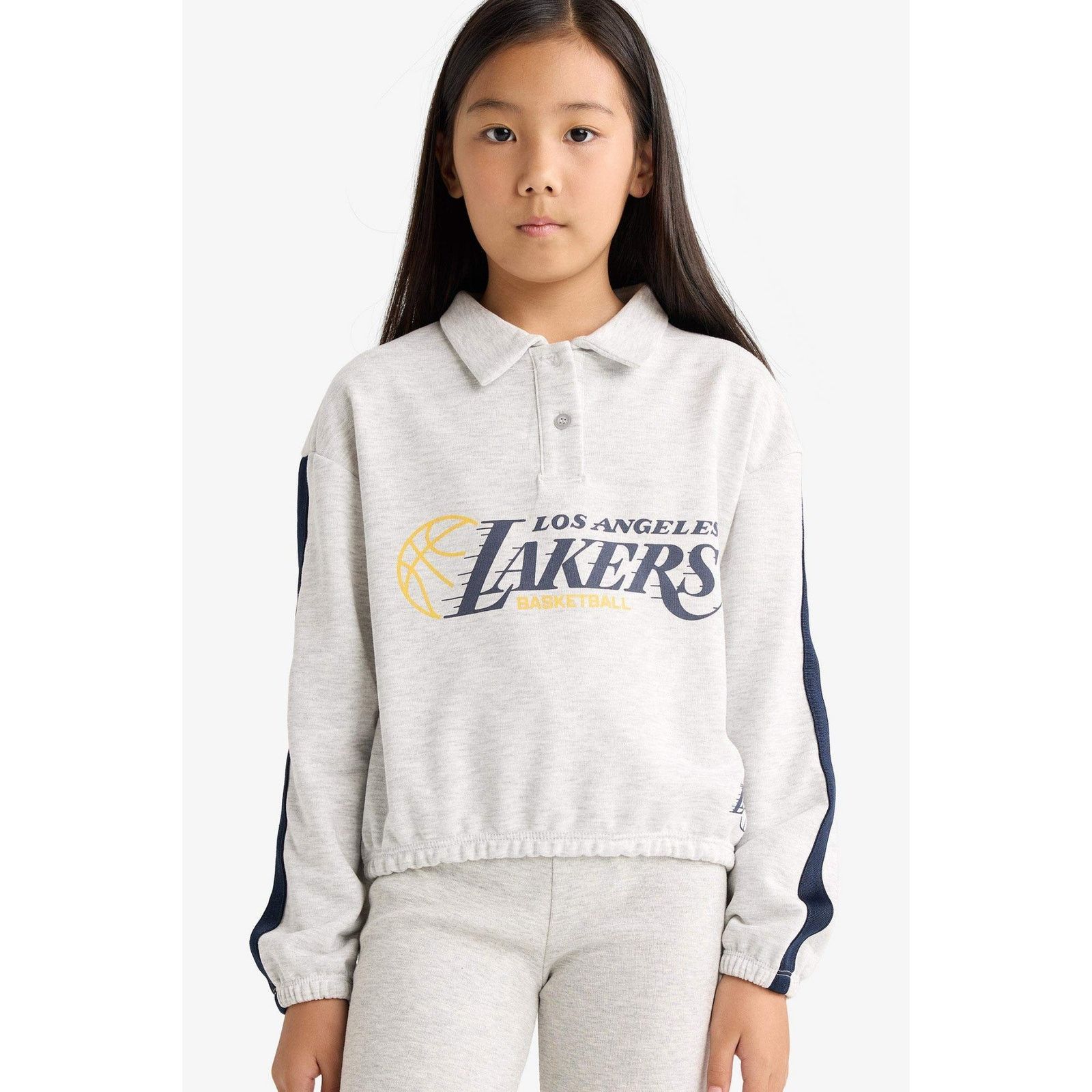 NBA Chic Women's Small Grey Lakers Collared Sweatshirt Size S / US 4 / IT 40 - 1 Thumbnail