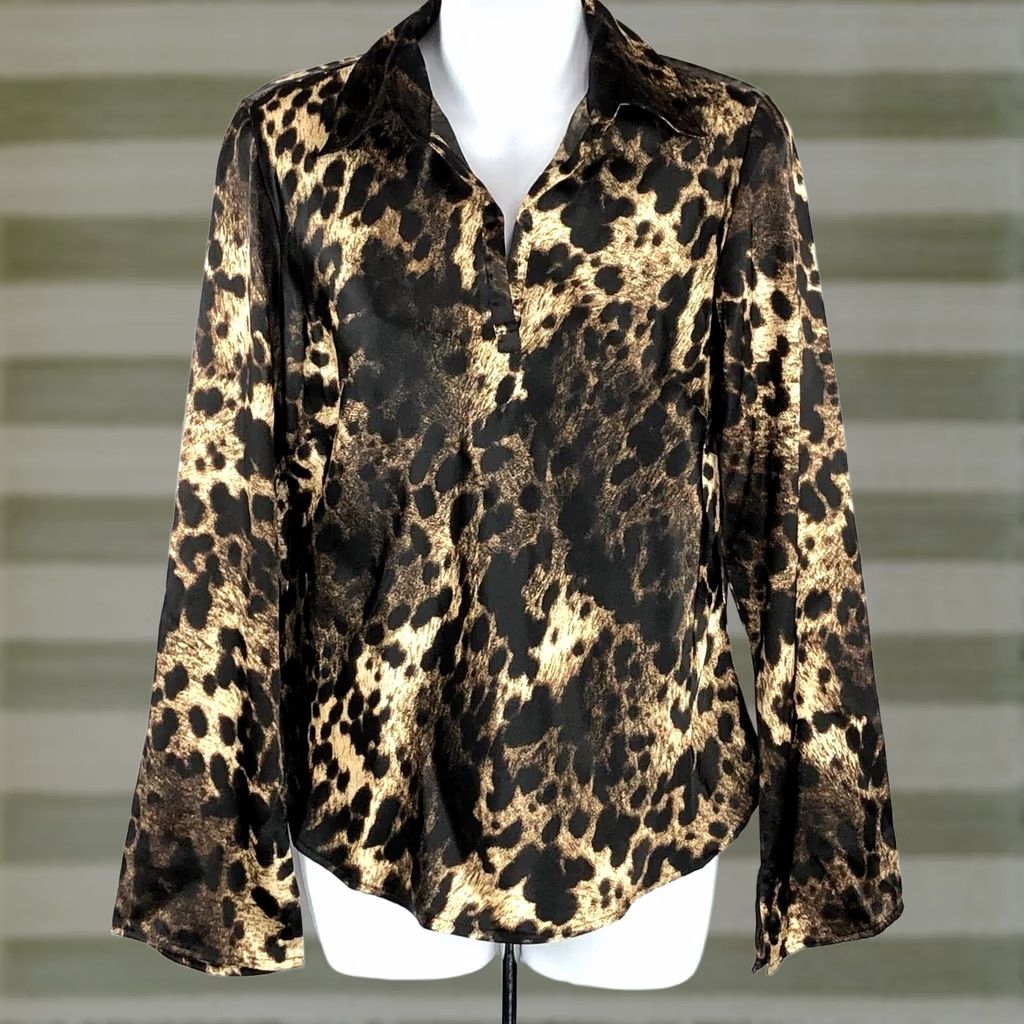 Vintage VINTAGE Giorgio Fiorlini Satin top S leopard cheetah flare long sleeve whimsigoth Glam grunge 90s Womens Size S / US 4 / IT 40 - 1 Thumbnail