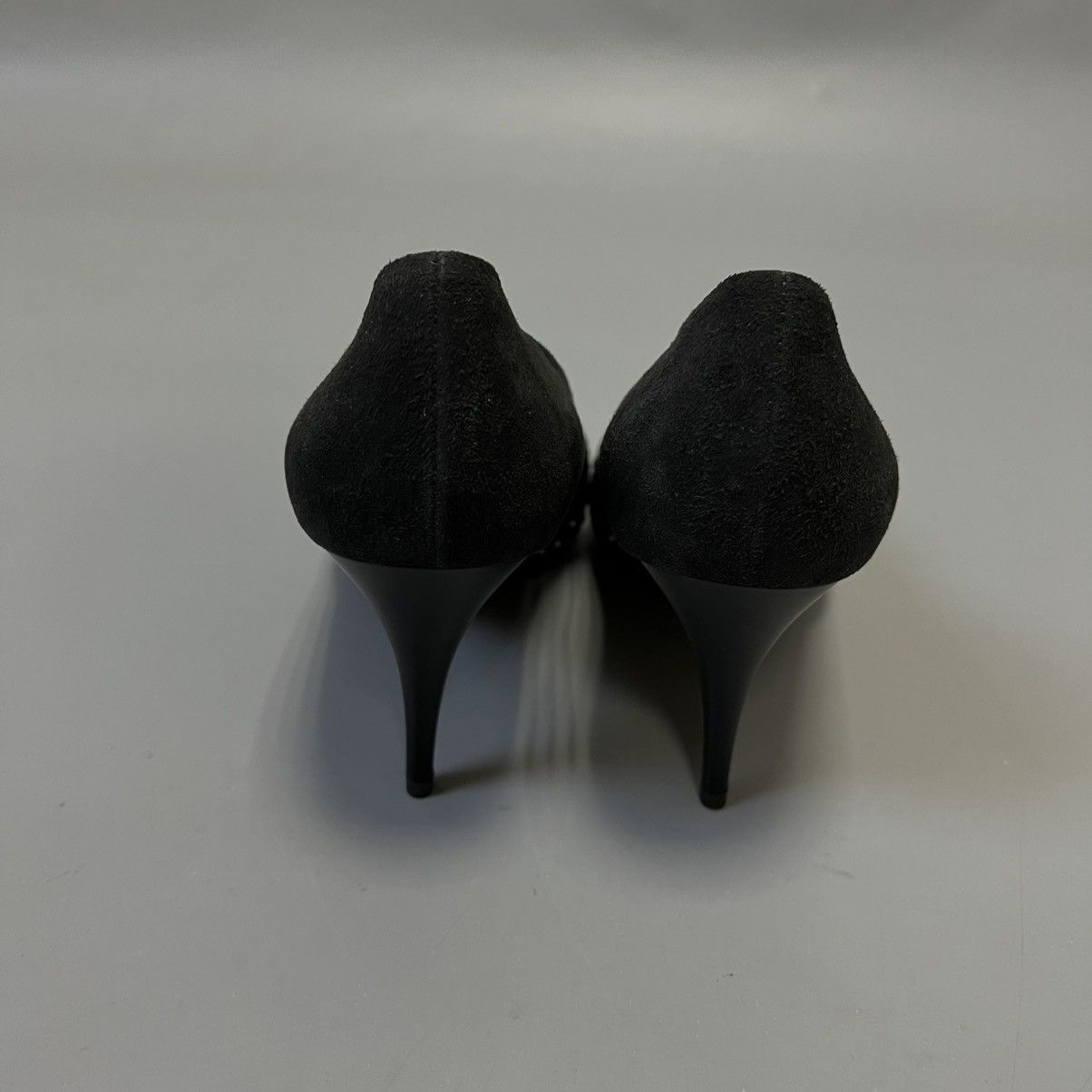 Giuseppe Zanotti Giuseppe Zanotti Black Suede Studded Pumps Size US 6.5 / IT 36.5 - 10 Thumbnail